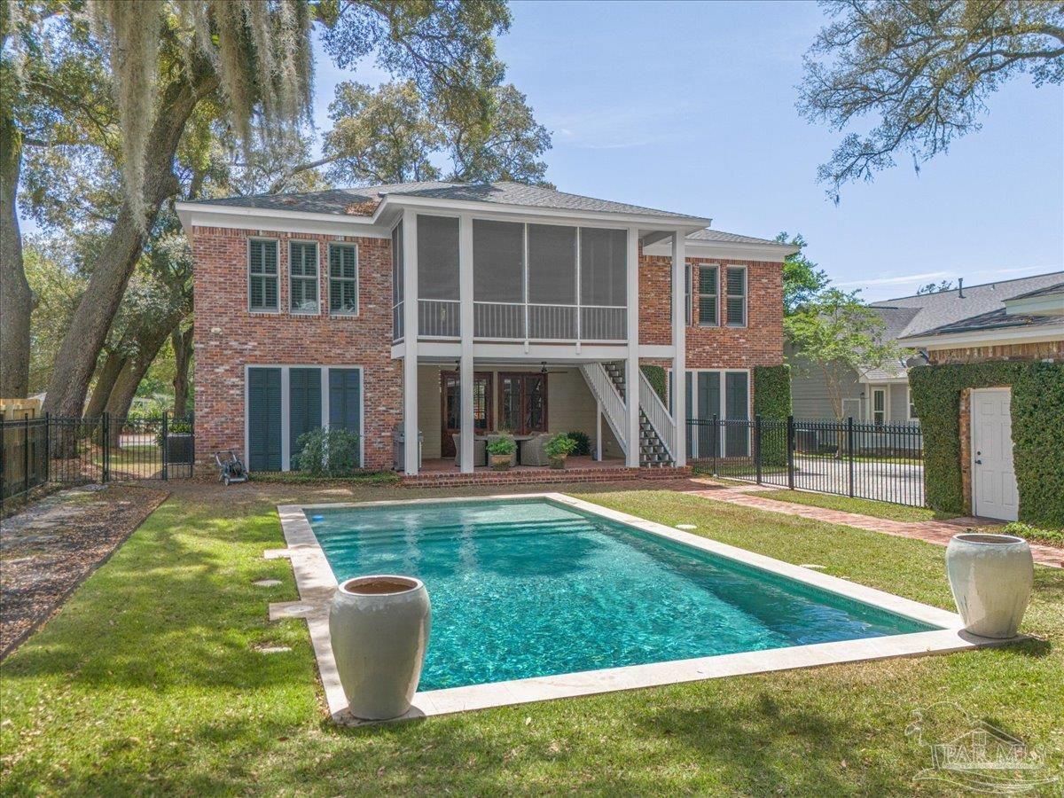 112 Chipley Ave