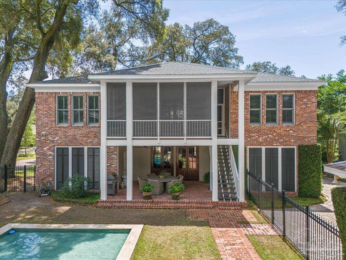 112 Chipley Ave