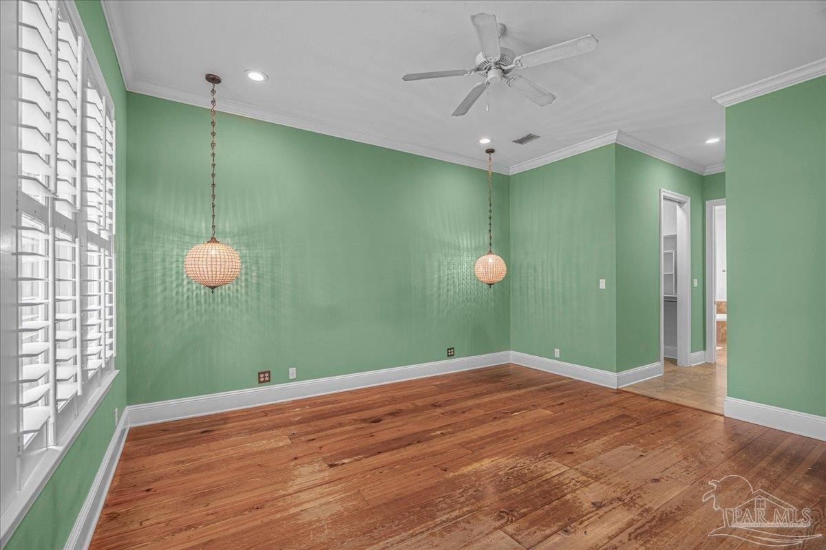 112 Chipley Ave