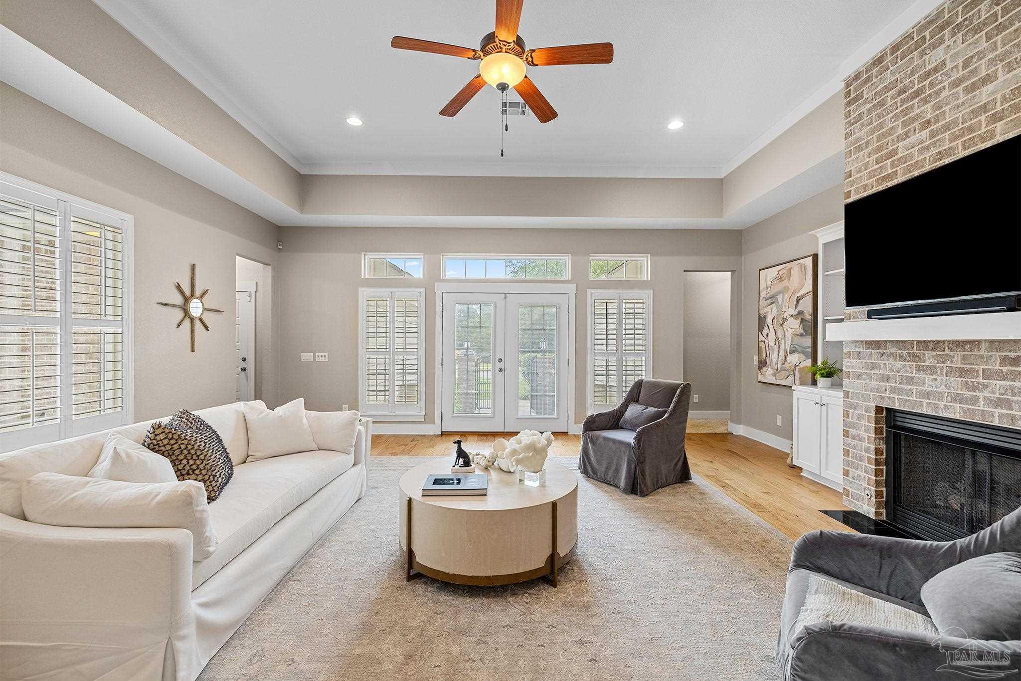 8742 Foxtail Loop