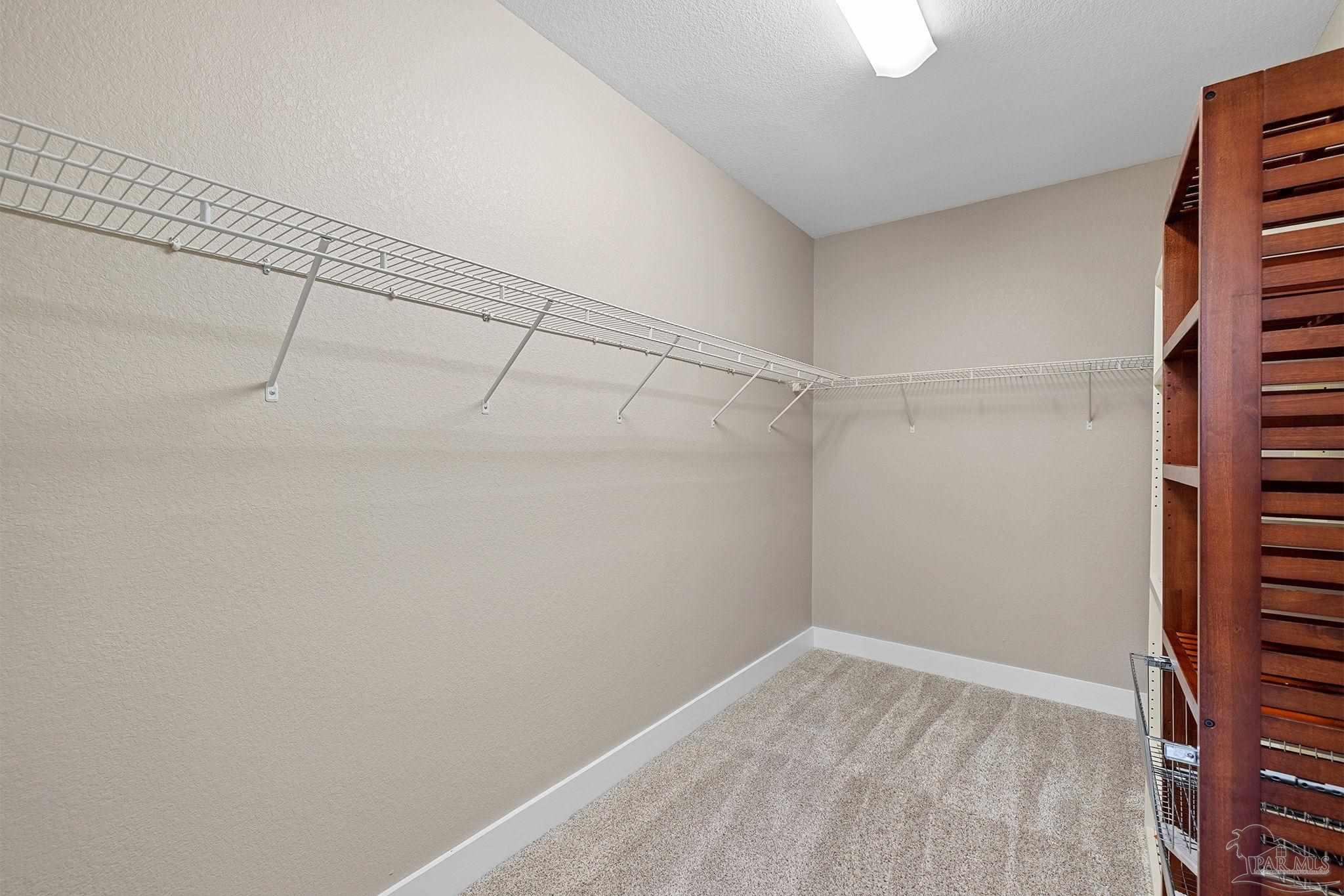 8742 Foxtail Loop