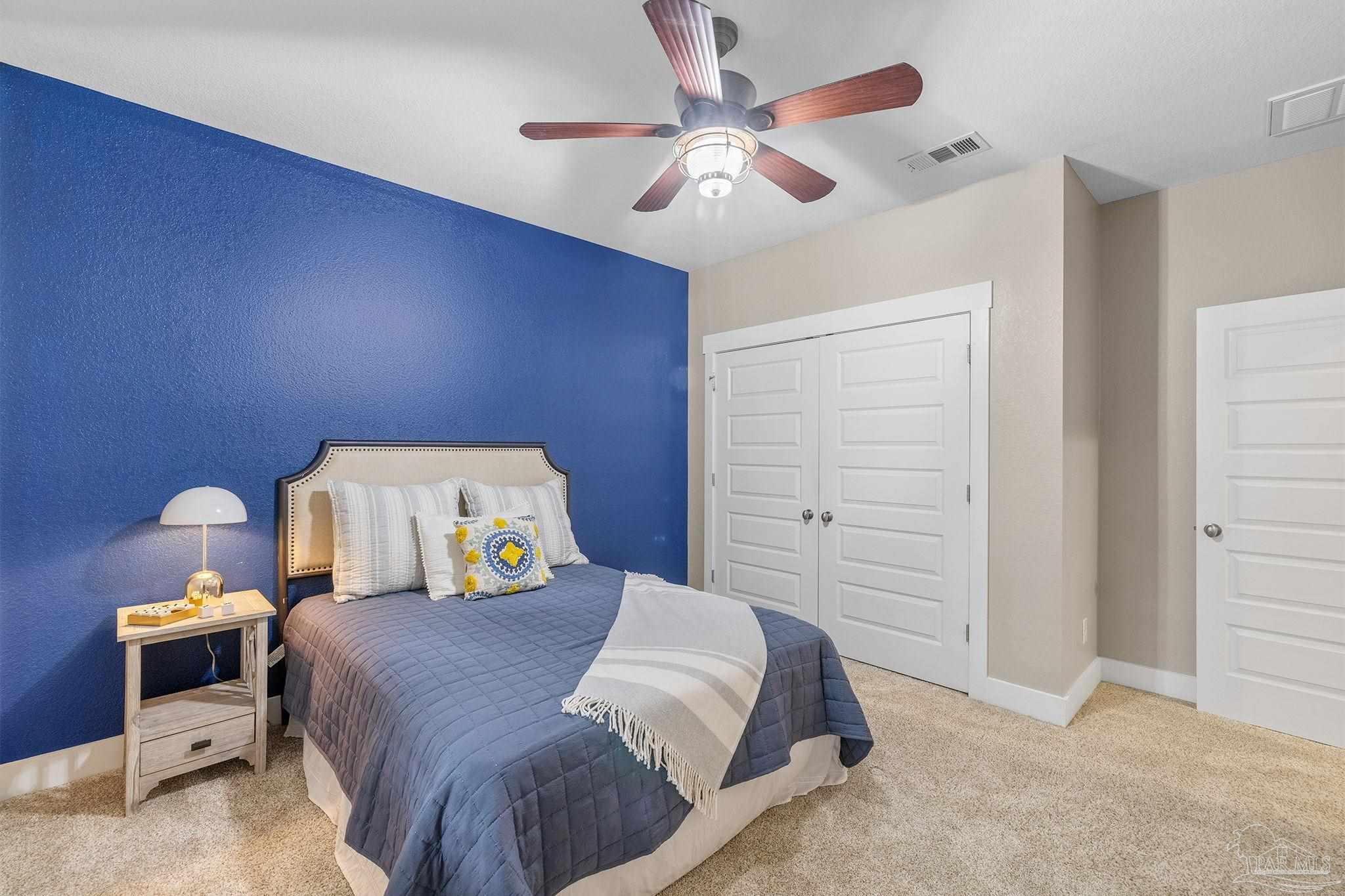 8742 Foxtail Loop