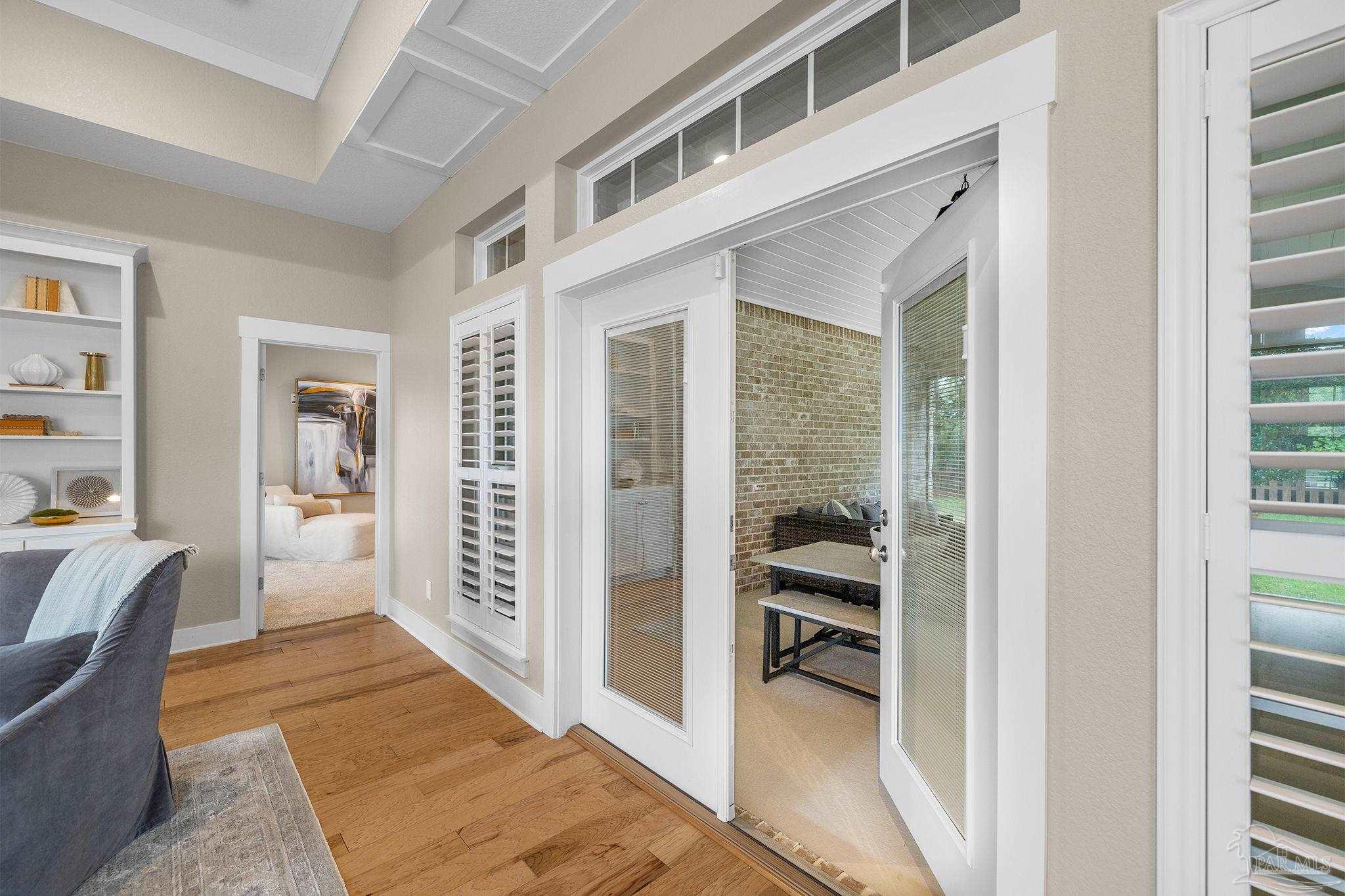 8742 Foxtail Loop