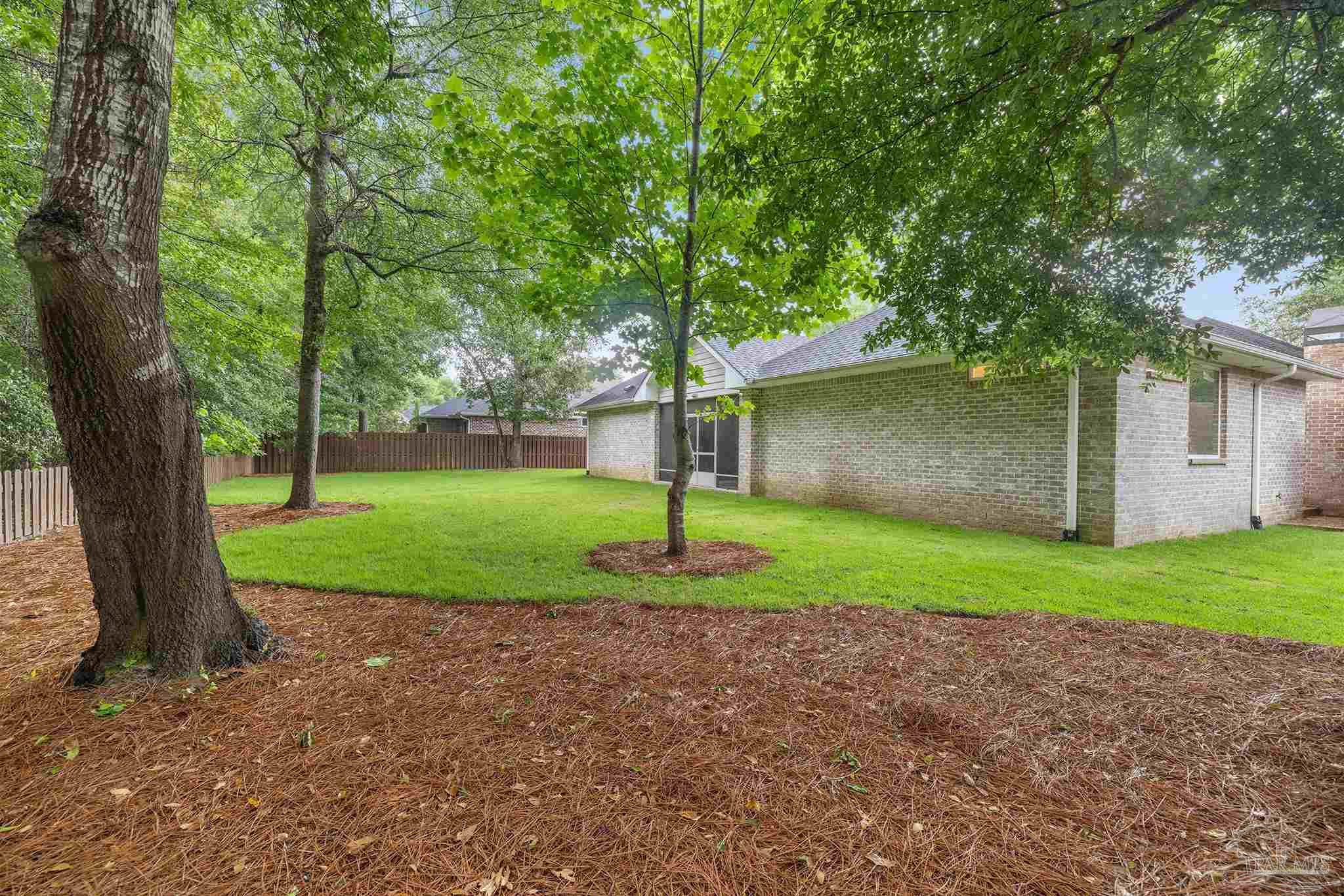 8742 Foxtail Loop