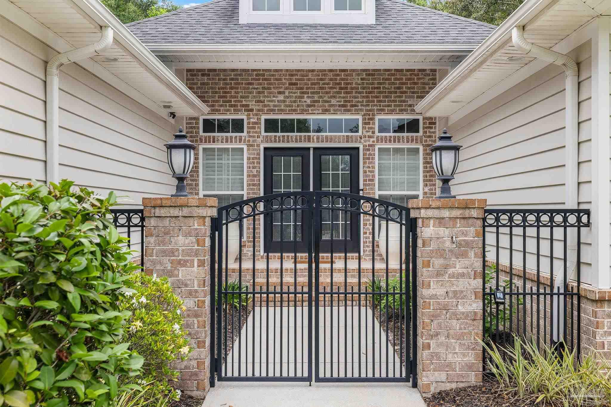 8742 Foxtail Loop