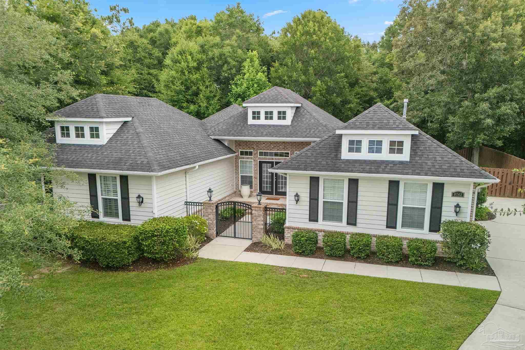 8742 Foxtail Loop