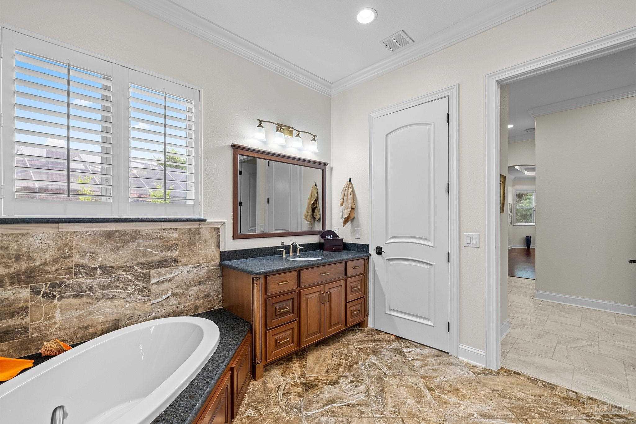8849 Foxtail Loop