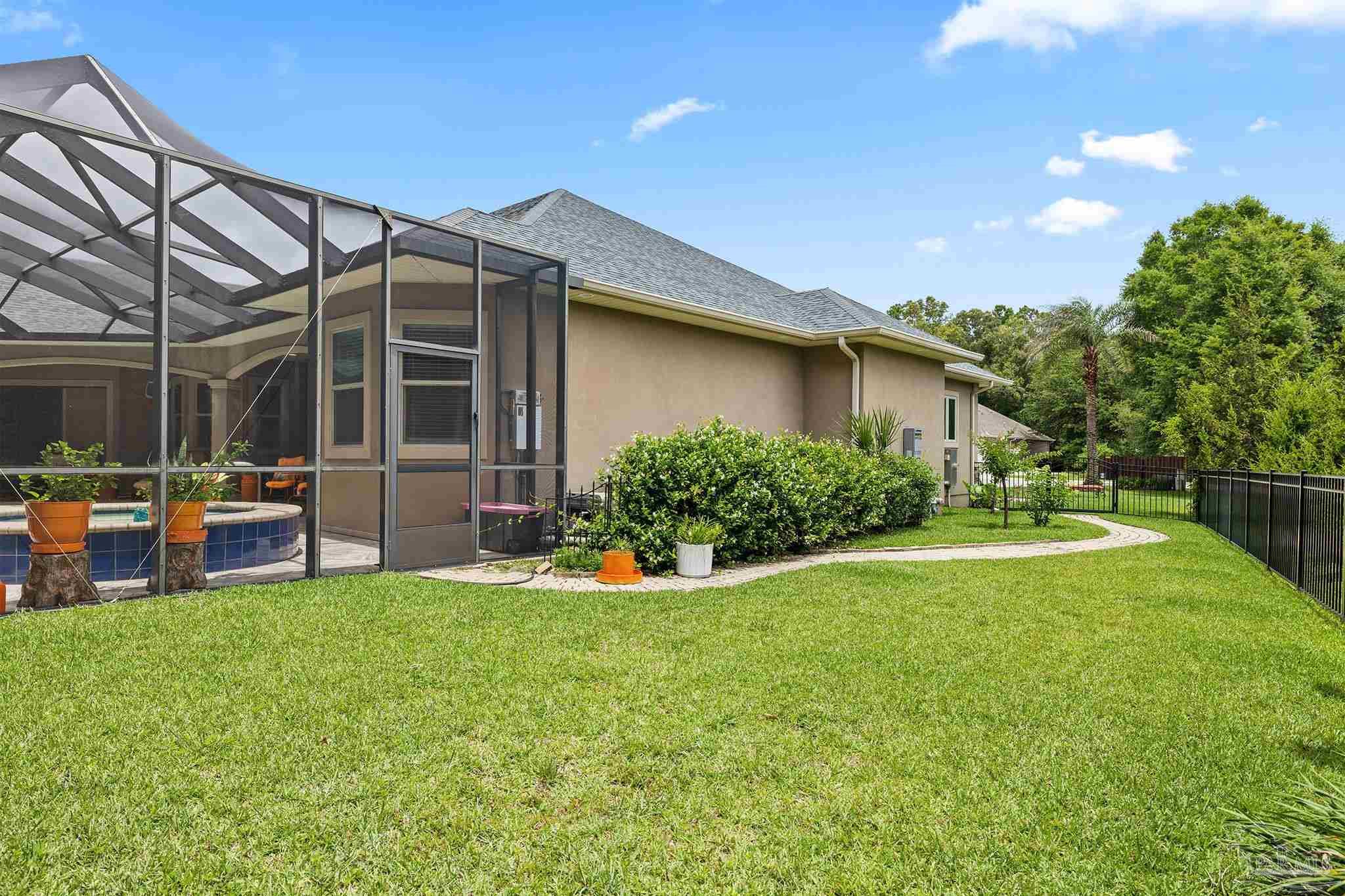 8849 Foxtail Loop