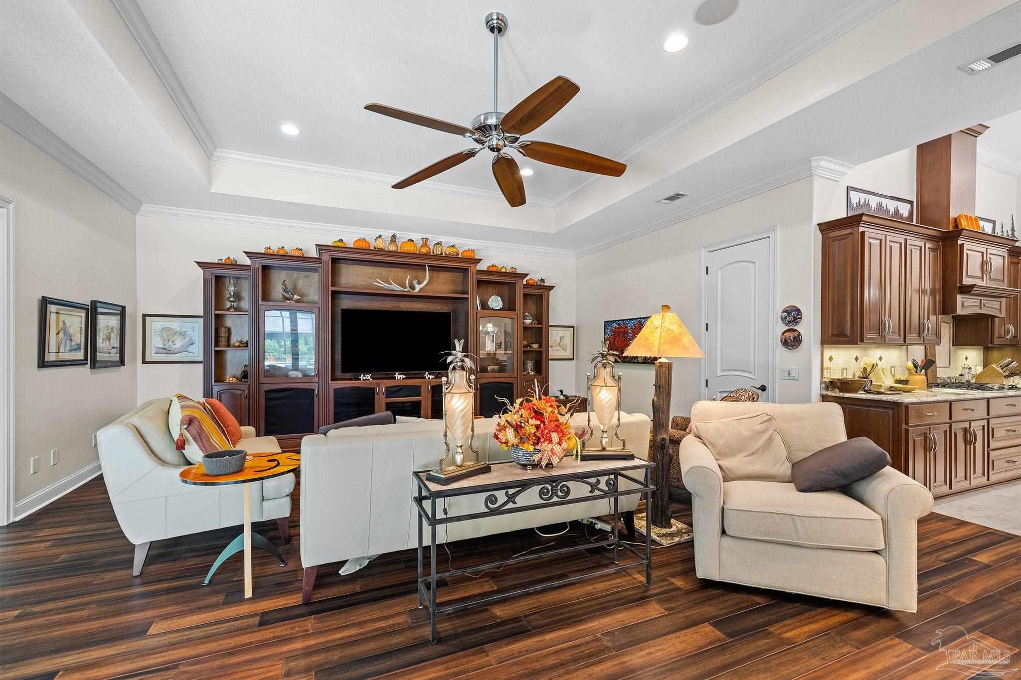8849 Foxtail Loop