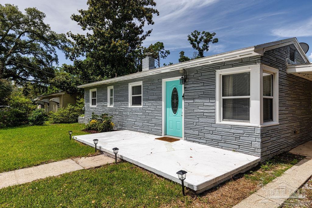 3121 Torres Ave