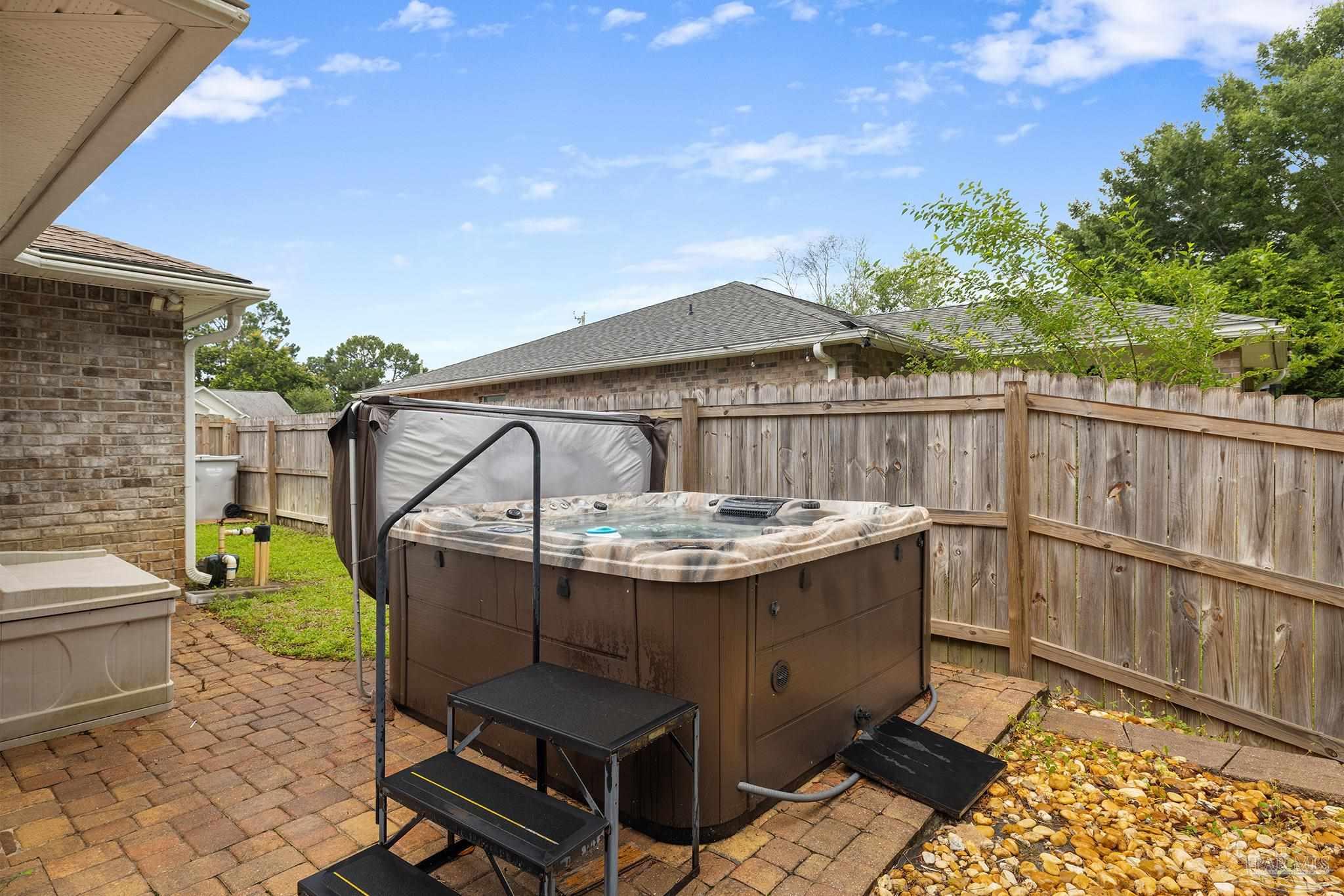 2478 Houston Cir