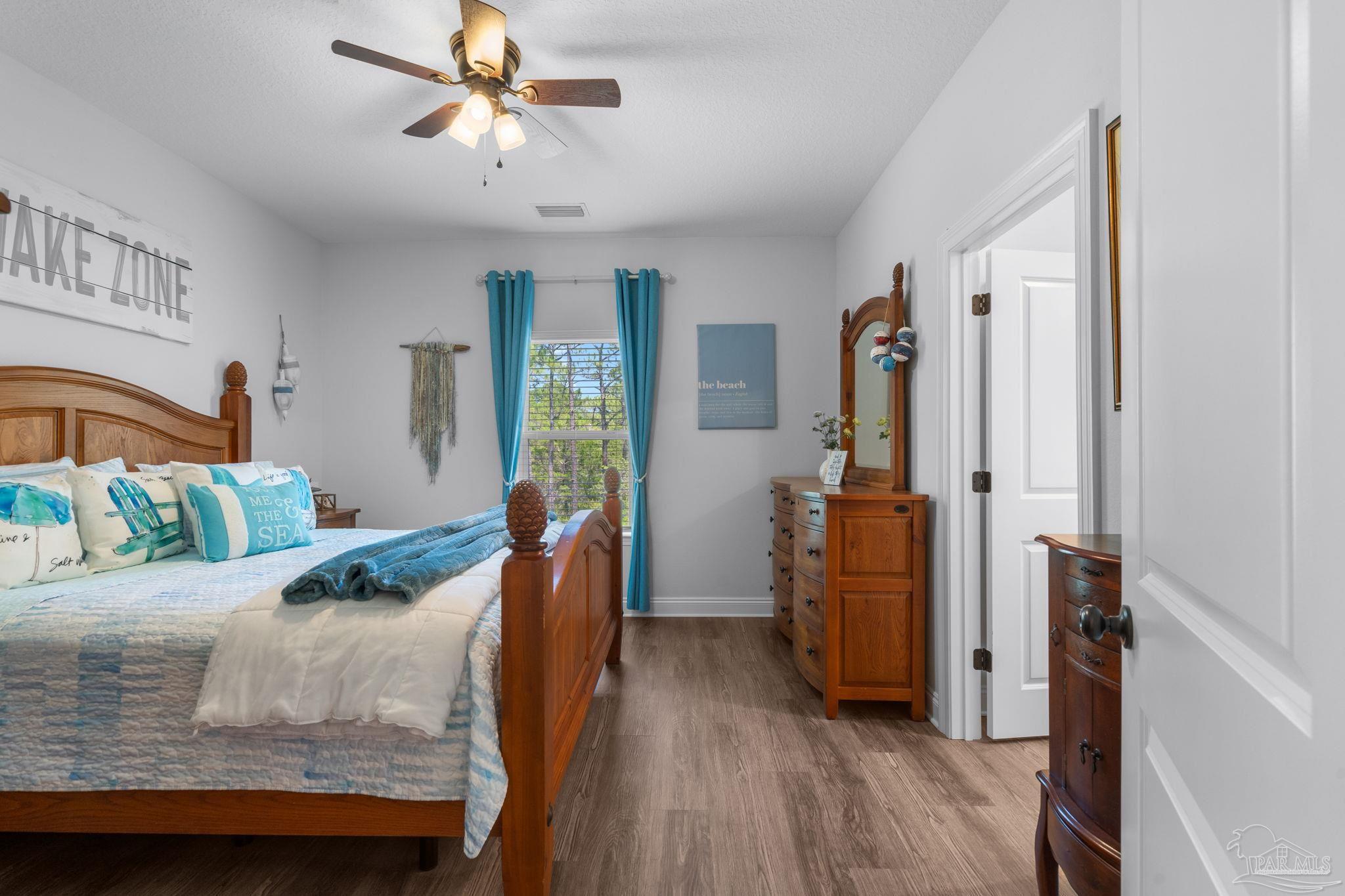 1702 Sound Haven Ct