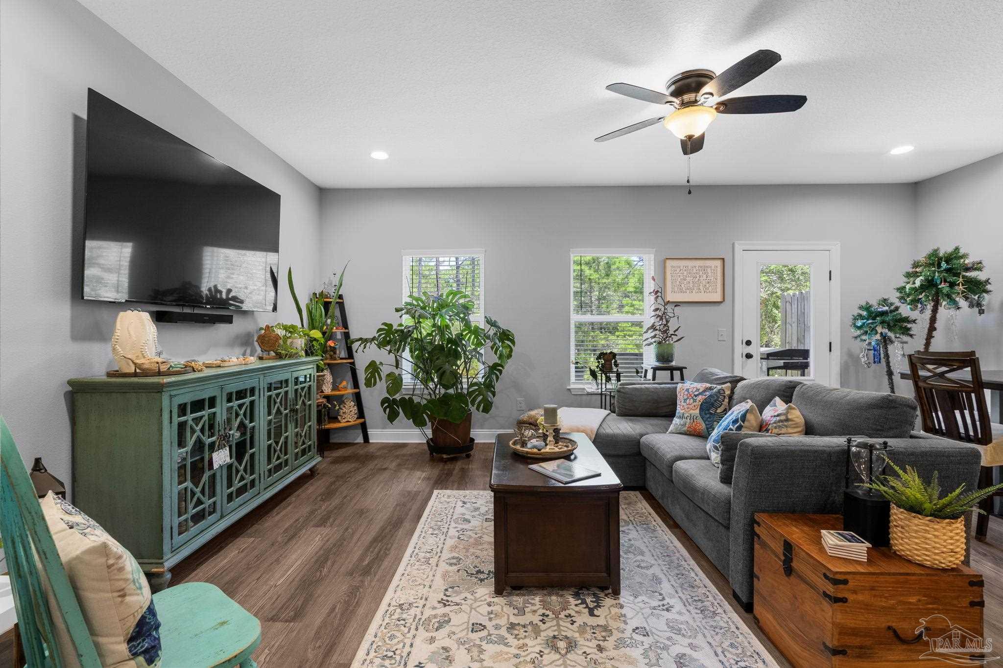 1702 Sound Haven Ct