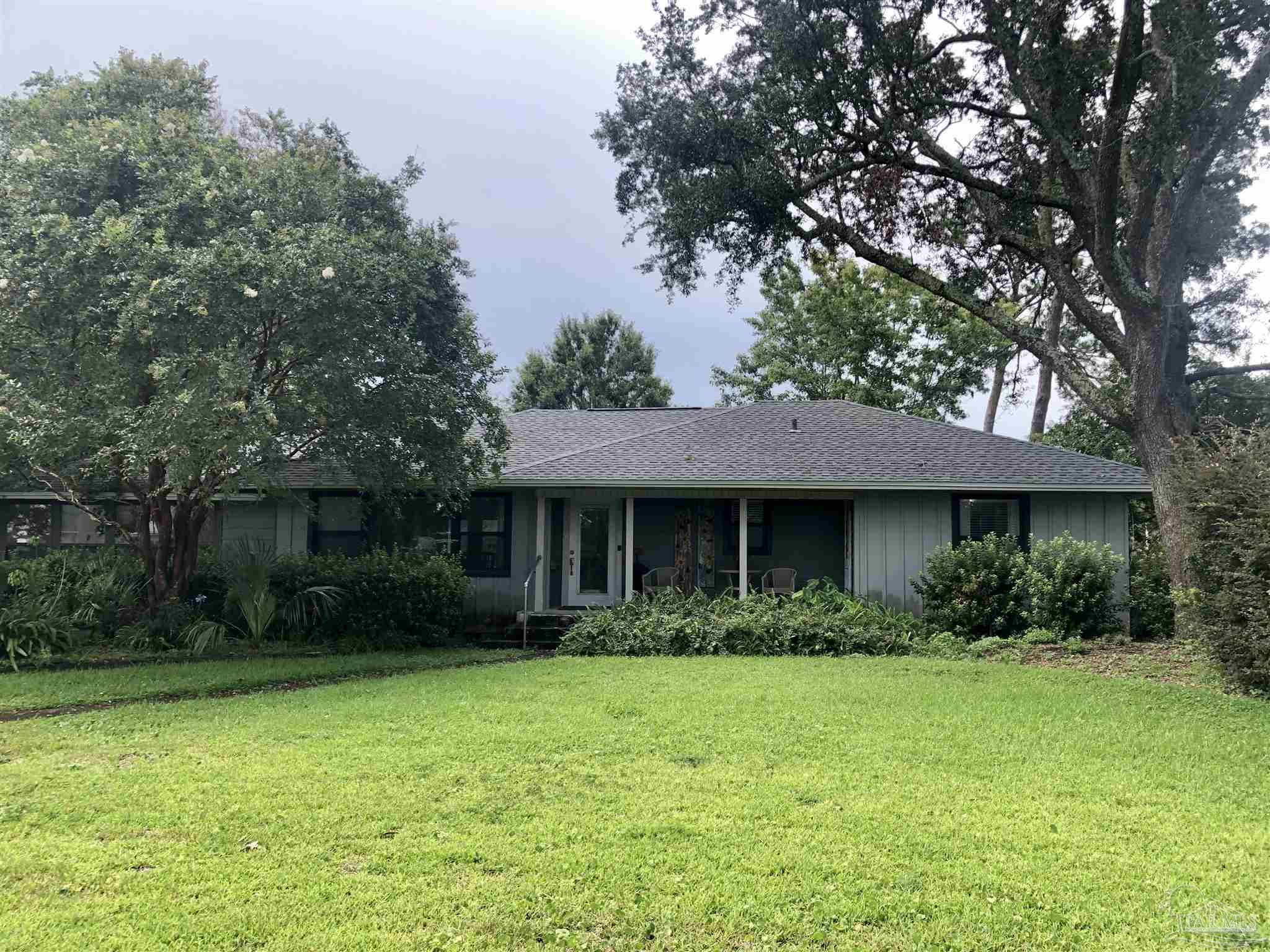 303 Interbay Ave