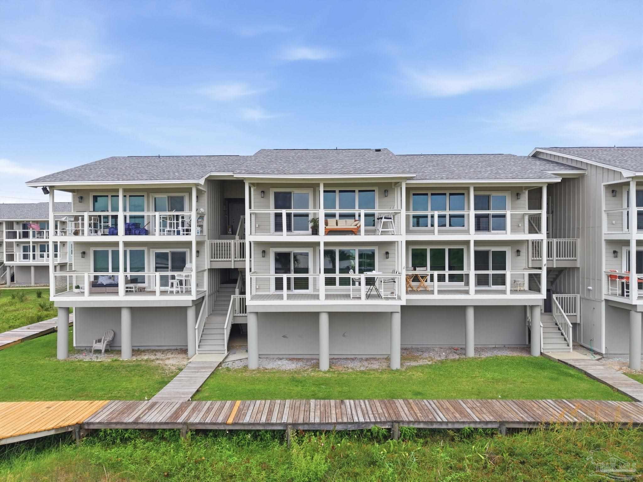 200 Pensacola Beach Rd # 3 Unit: M-3