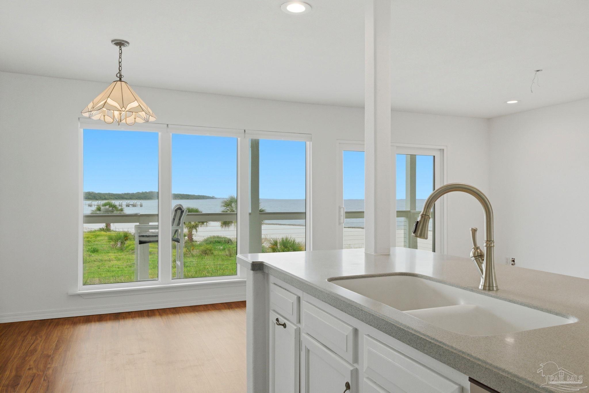 200 Pensacola Beach Rd # 3 Unit: M-3