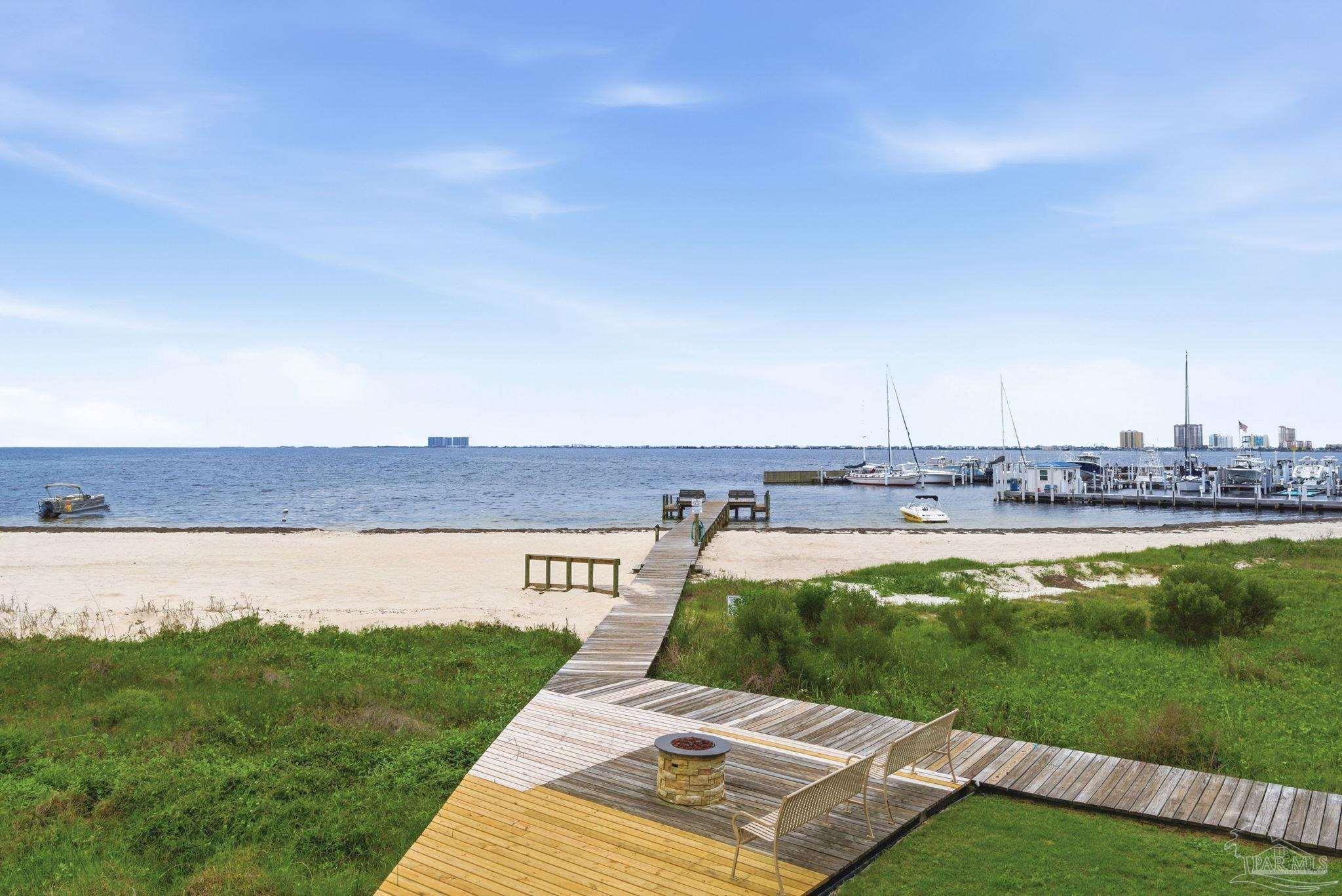 200 Pensacola Beach Rd # 3 Unit: M-3