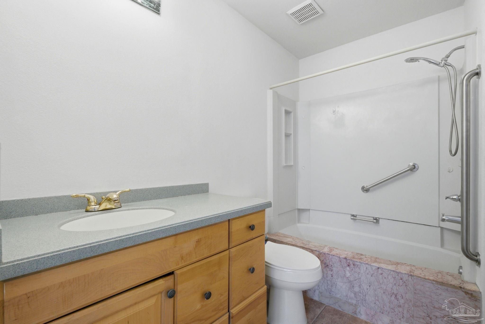 200 Pensacola Beach Rd # 3 Unit: M-3