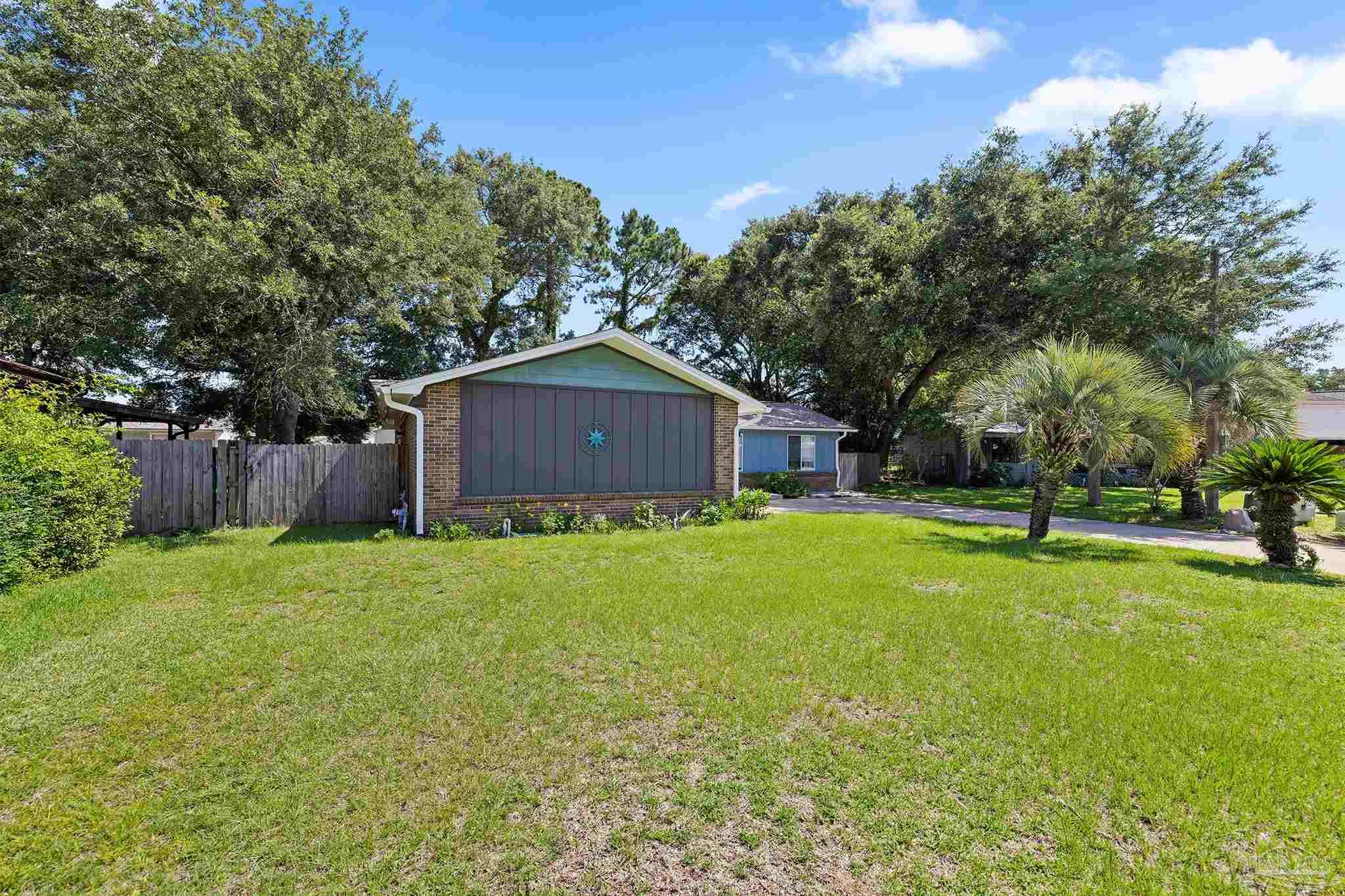 2558 Amberjack Ct