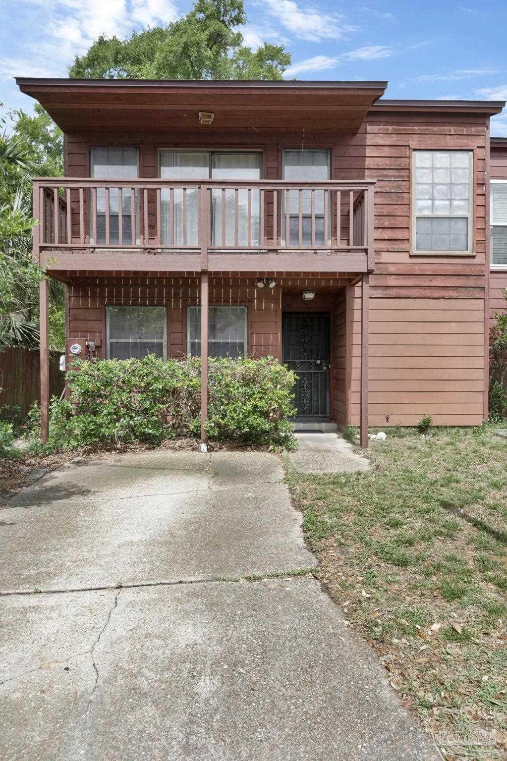 2305 Sugartree Ave