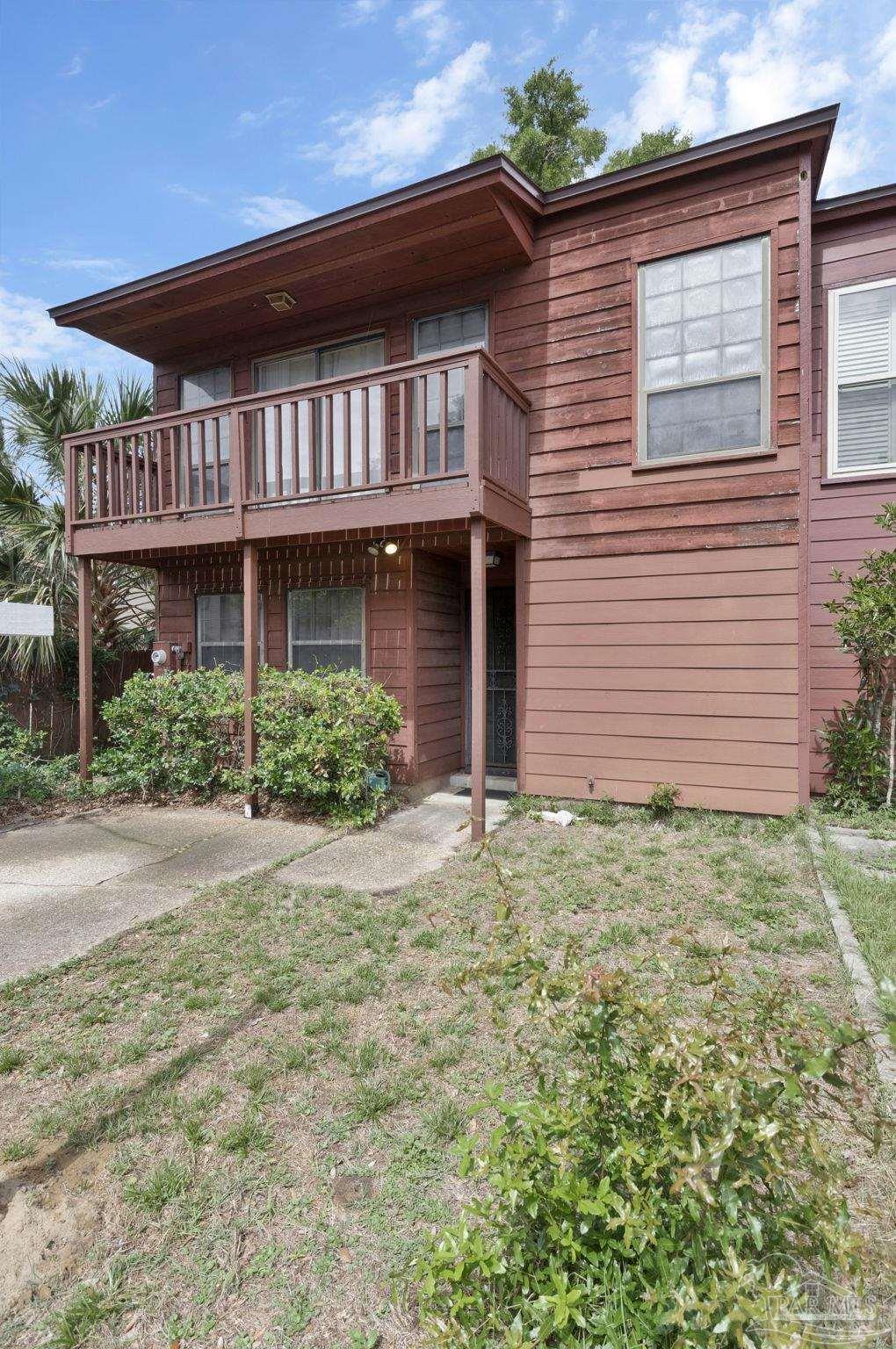 2305 Sugartree Ave