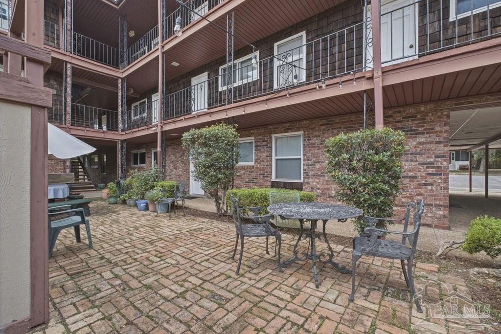 300 Bayou Blvd # 123