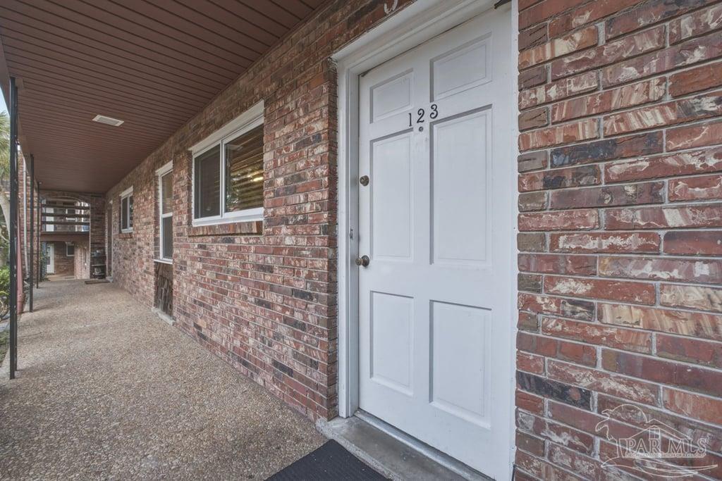 300 Bayou Blvd # 123