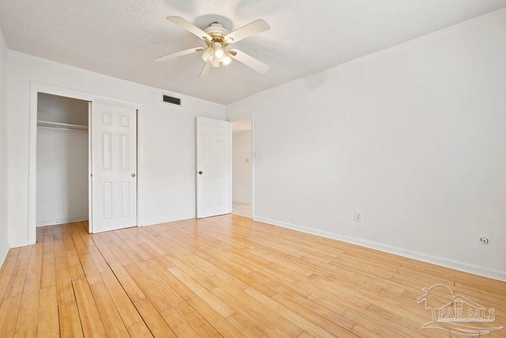 300 Bayou Blvd # 123