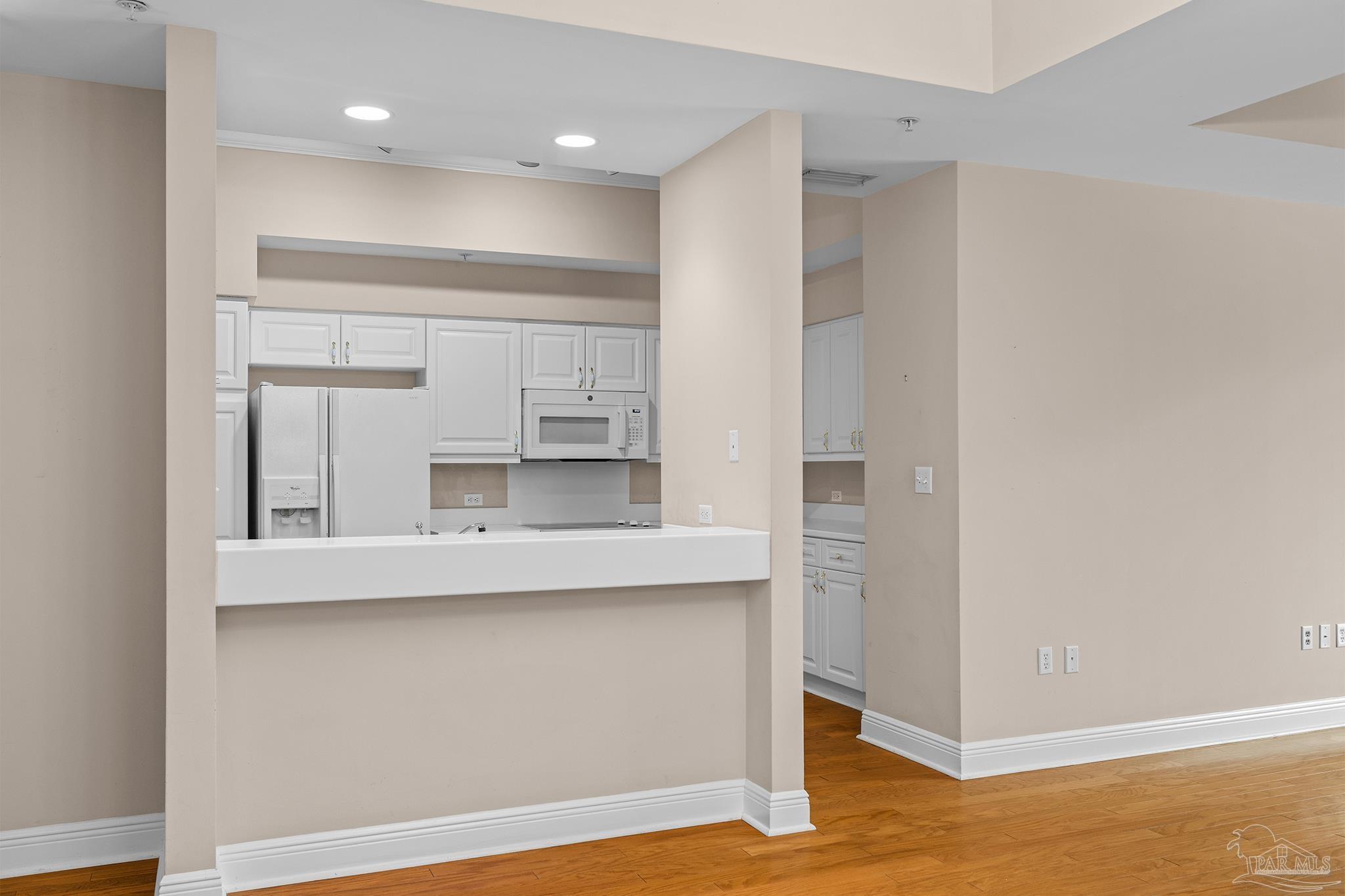 1700 Scenic Hwy # 202