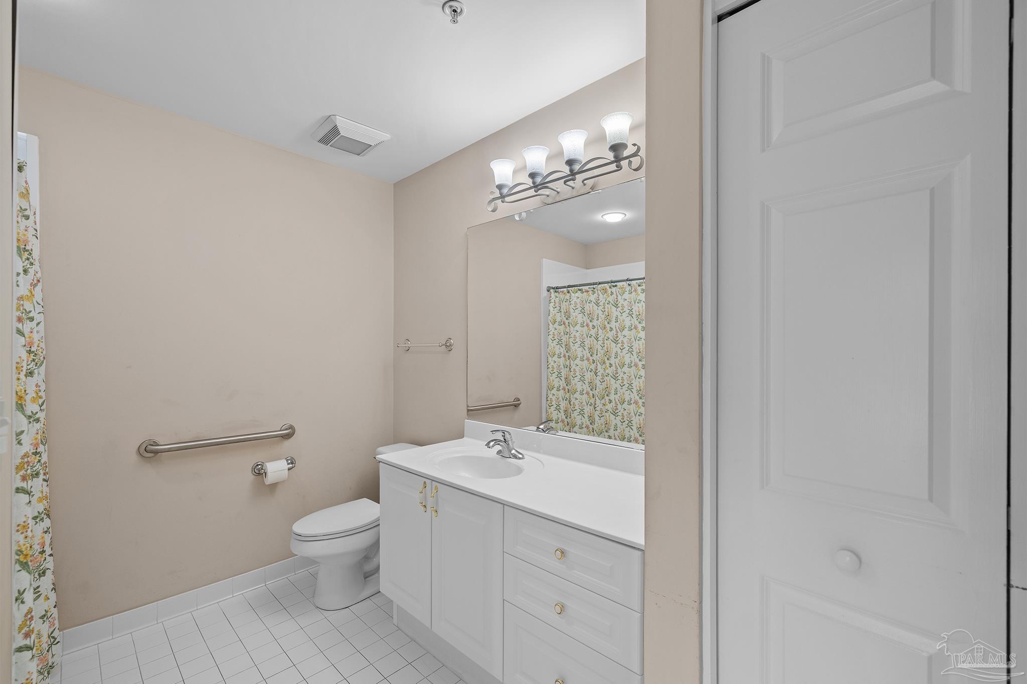 1700 Scenic Hwy # 202