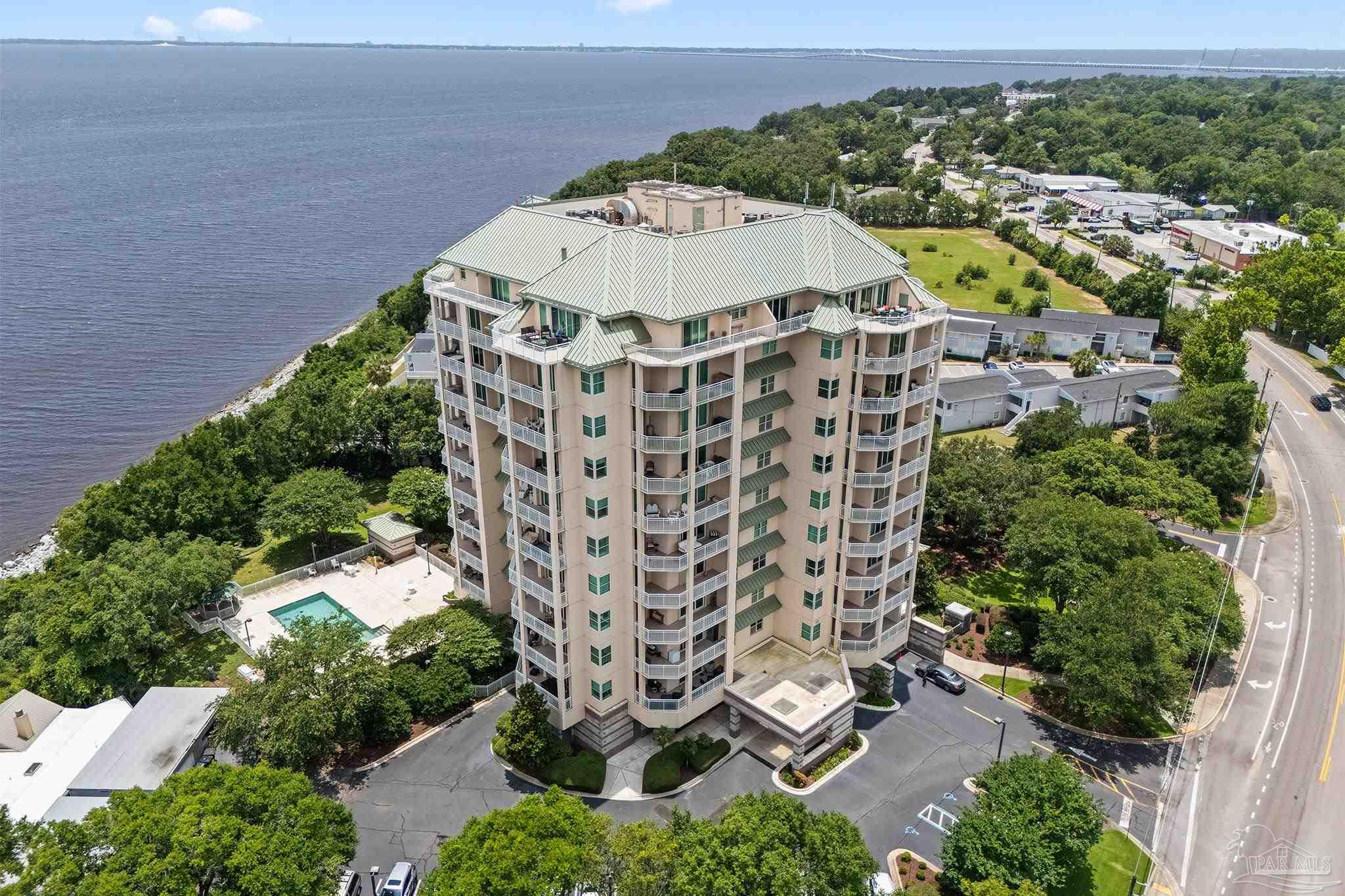 1700 Scenic Hwy # 202