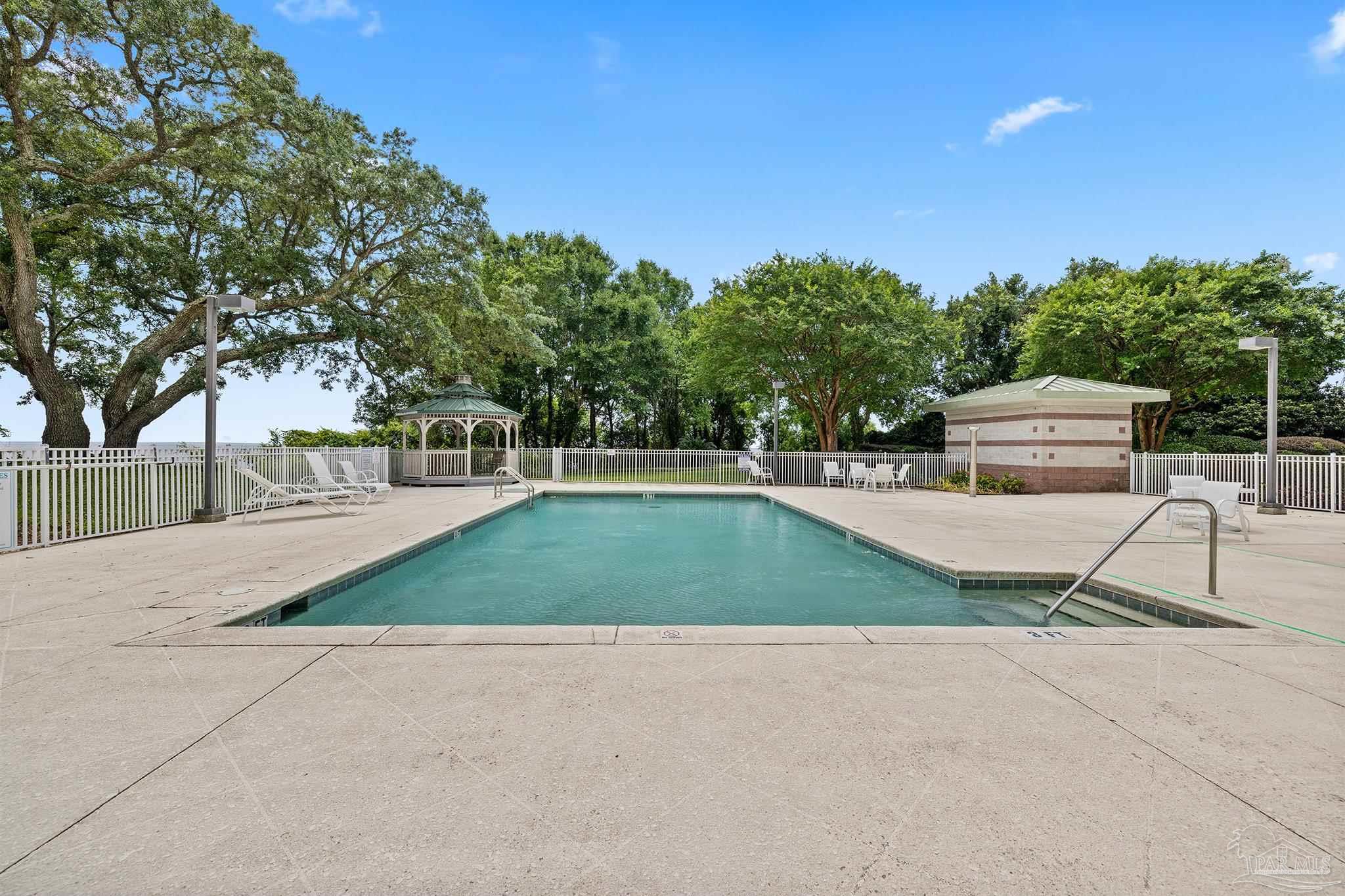 1700 Scenic Hwy # 202