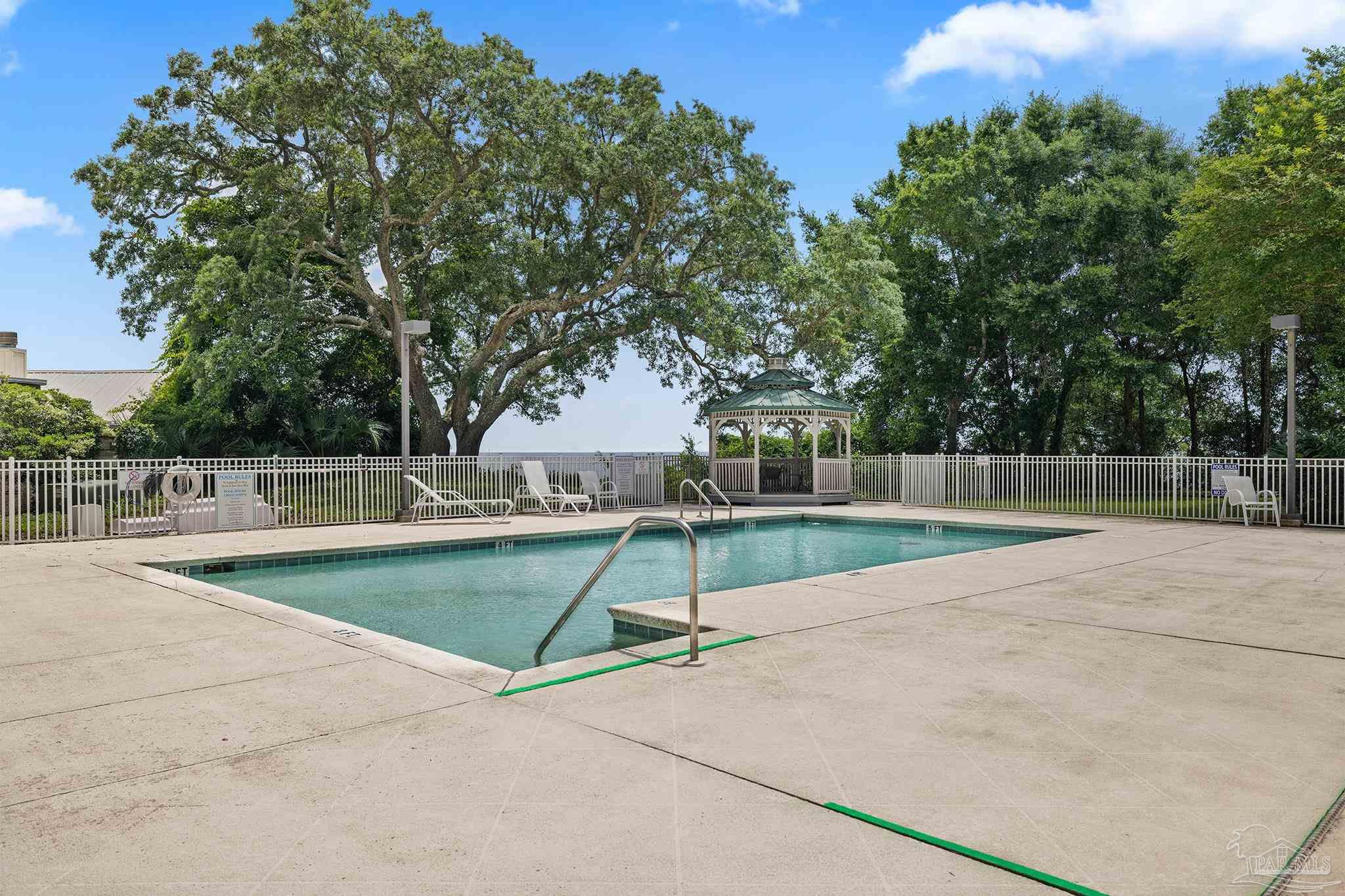 1700 Scenic Hwy # 202