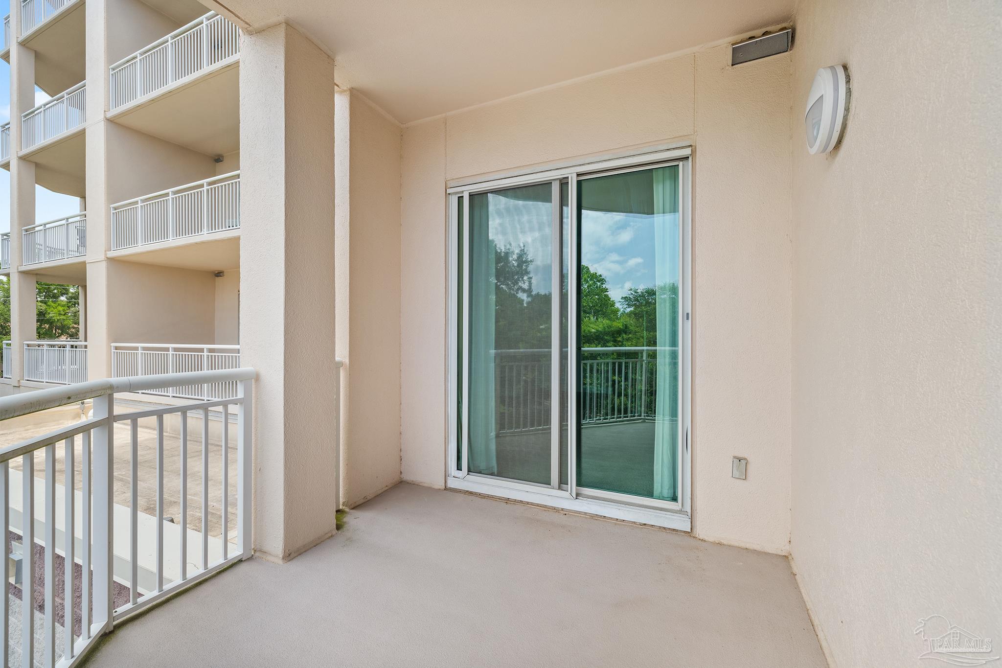 1700 Scenic Hwy # 202