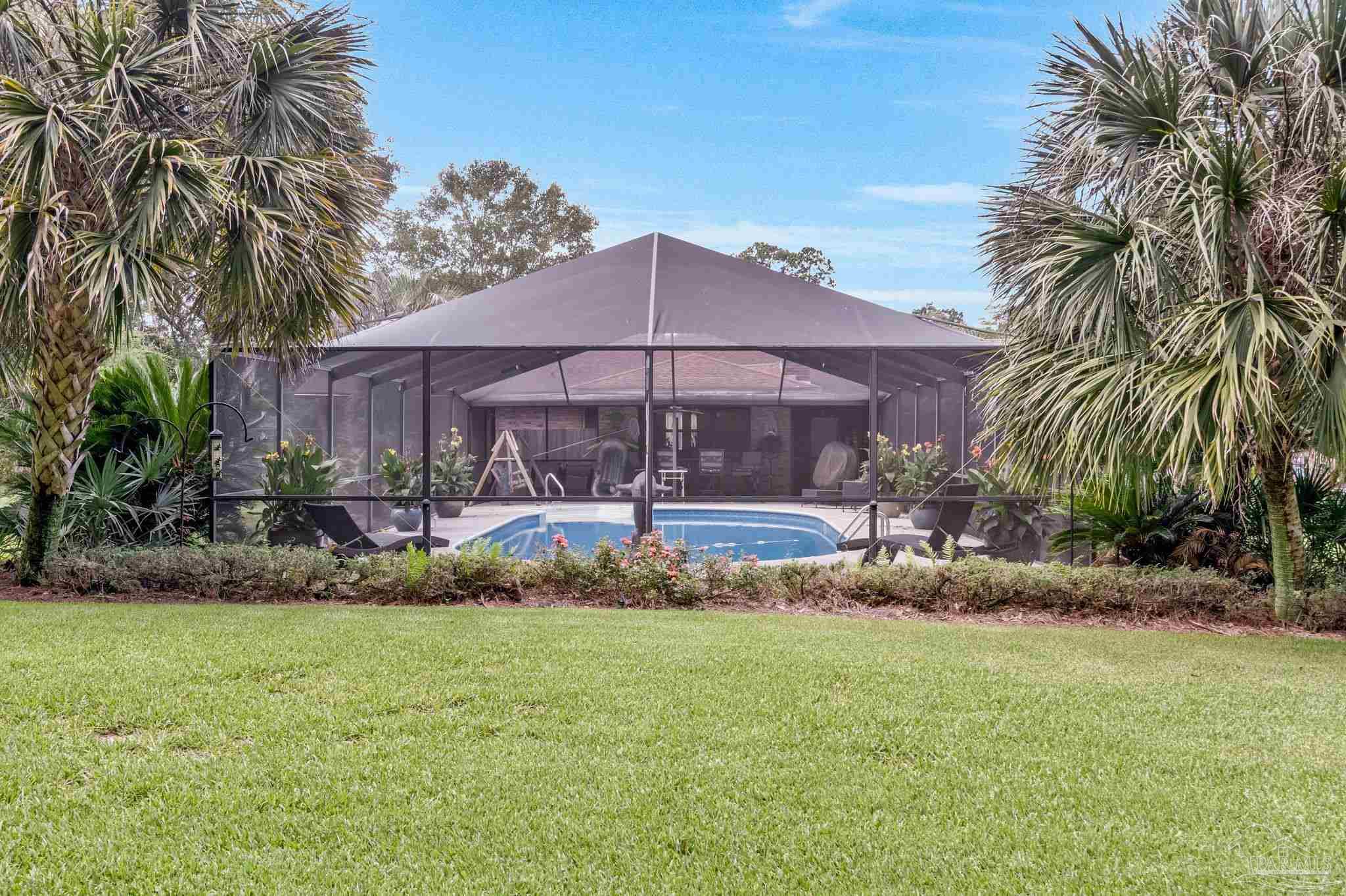 1246 W Ten Mile Rd