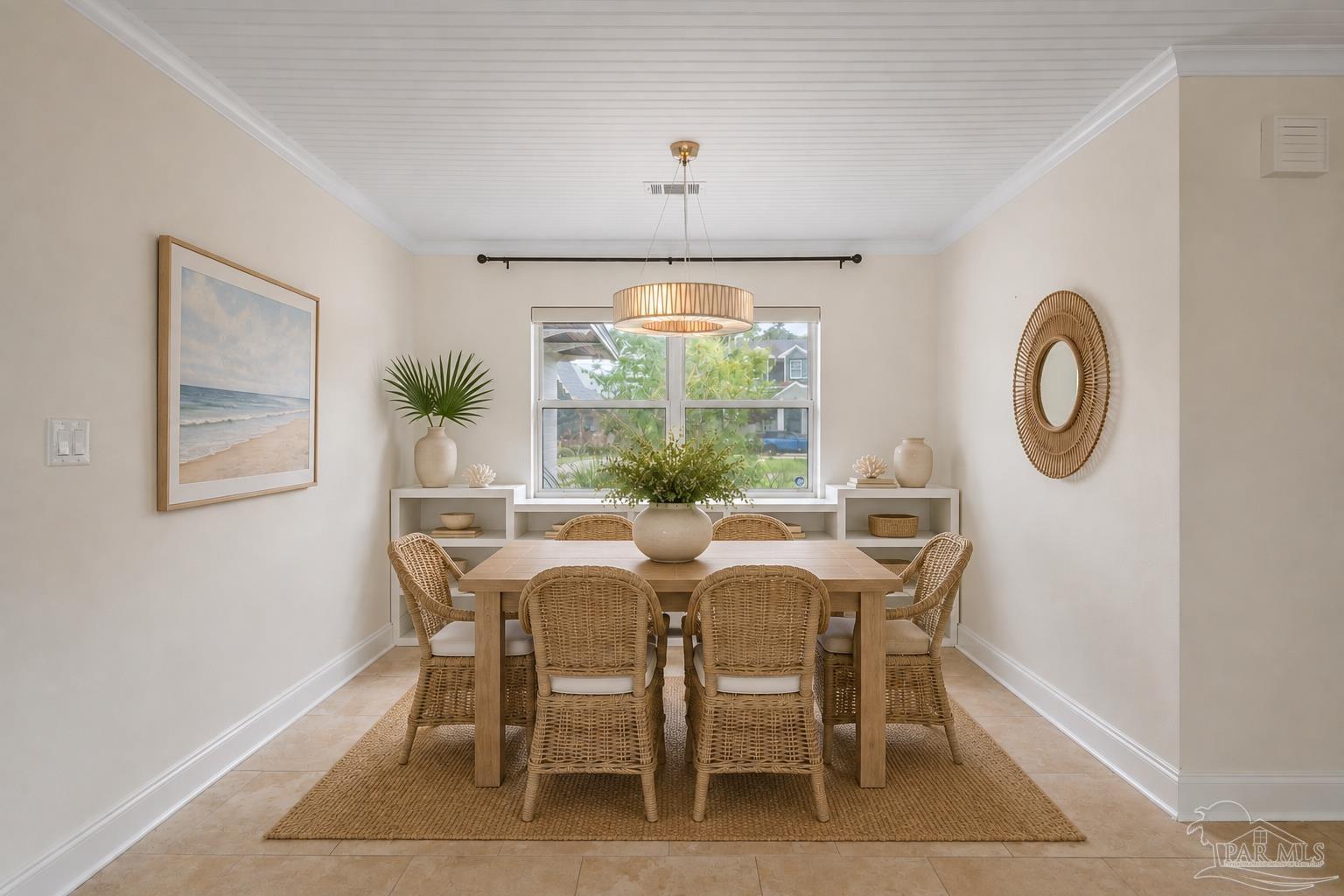17 Lakeside Dr