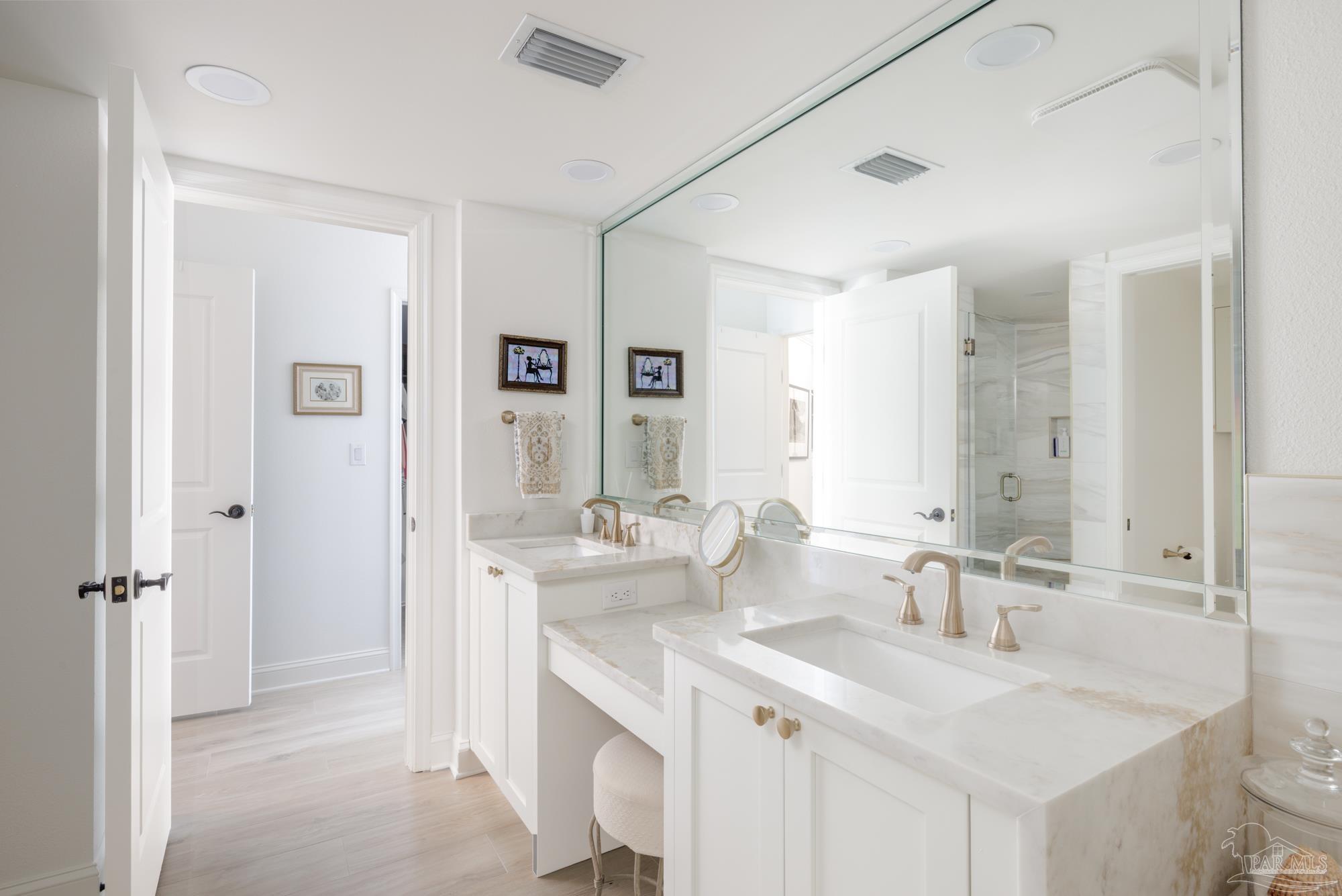 1 Portofino Dr # 504