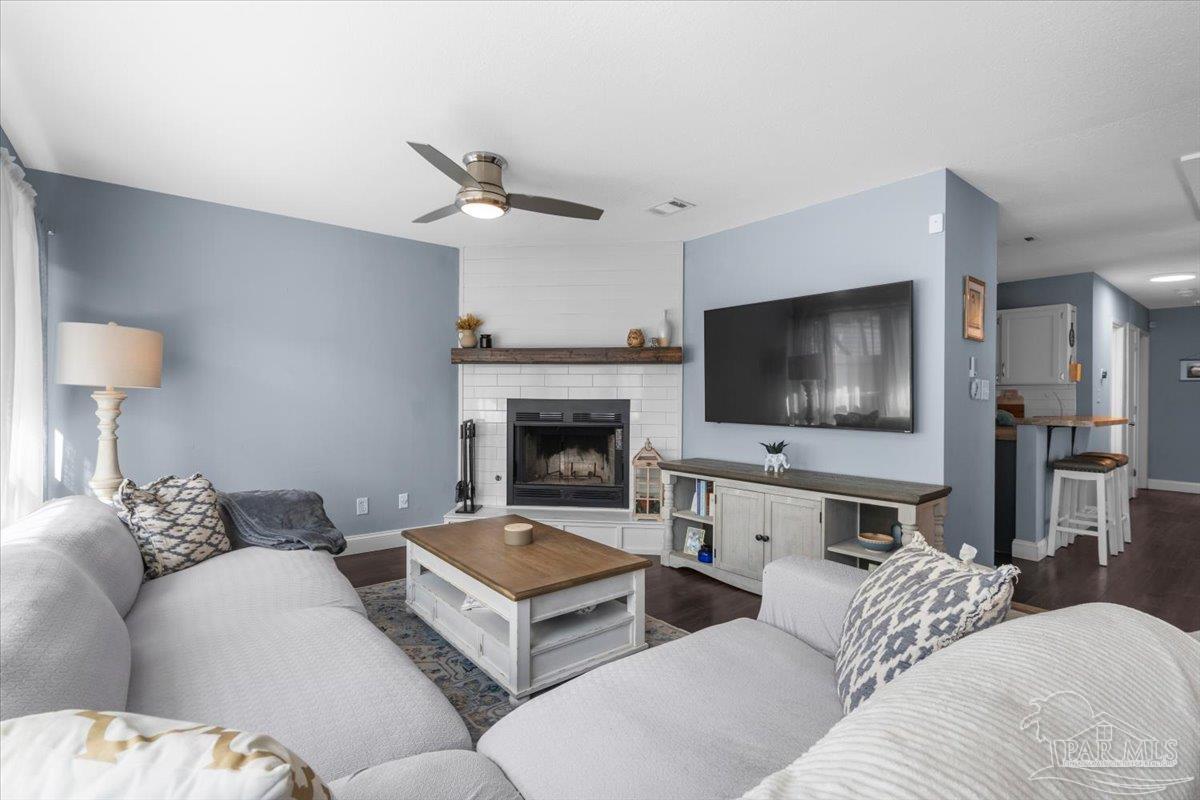 3541 La Mancha Way