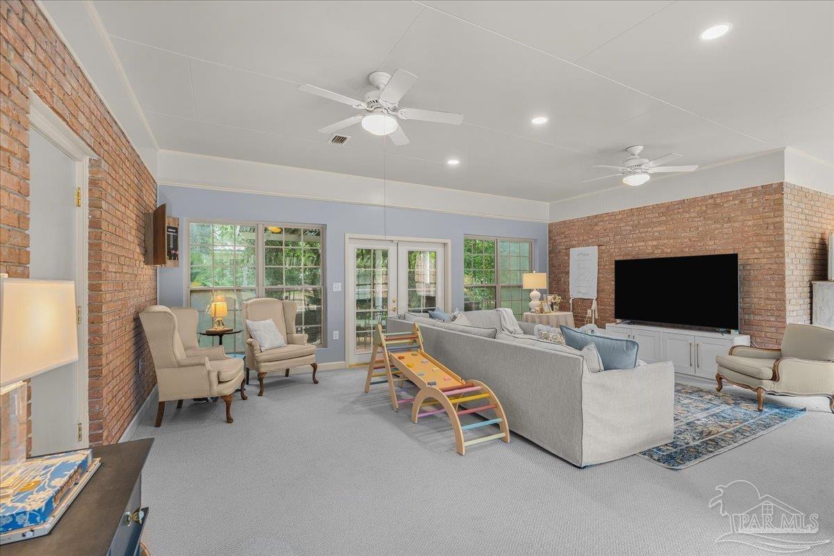 117 Seamarge Cir