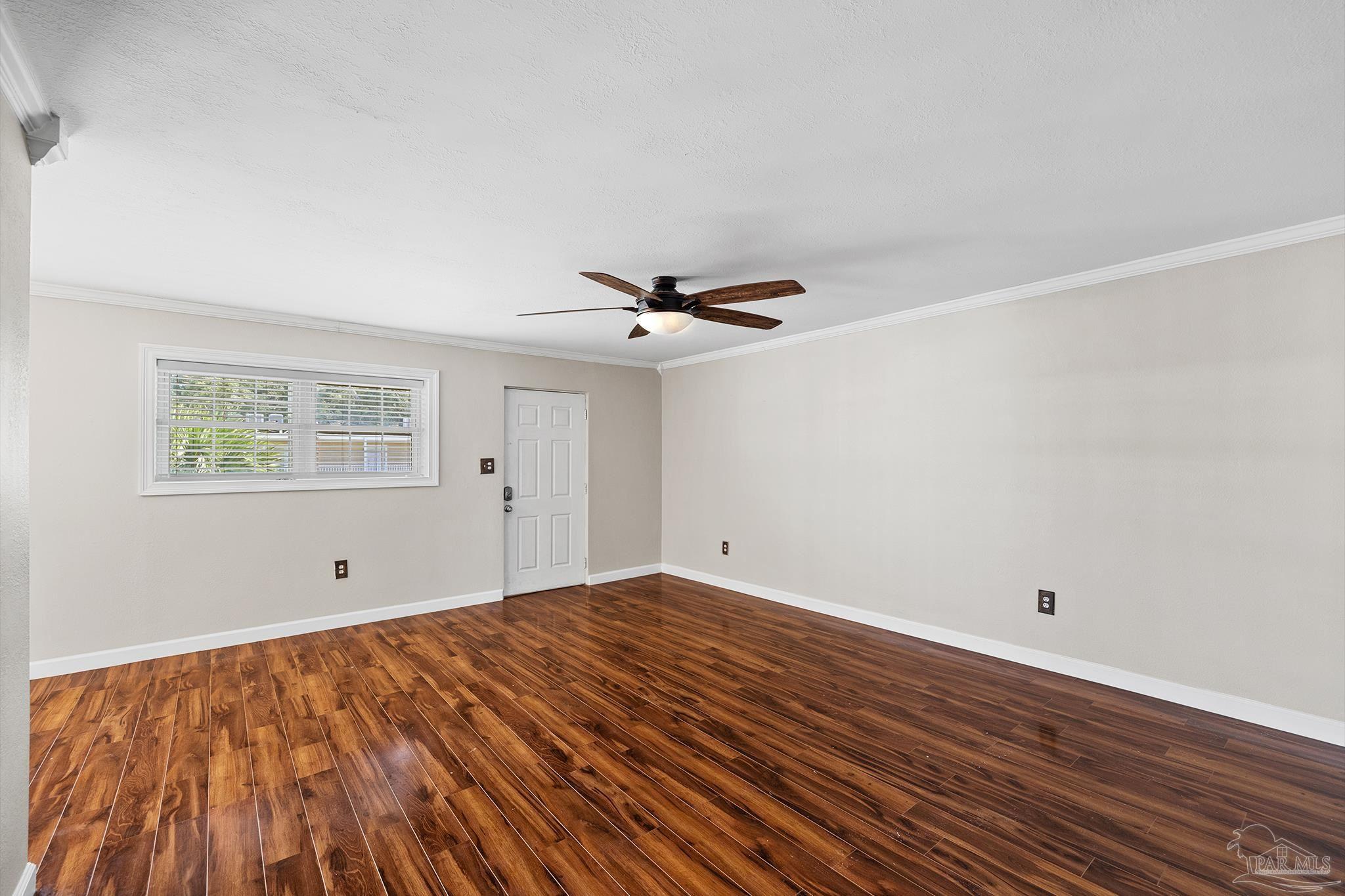 710 Scenic Hwy # 305
