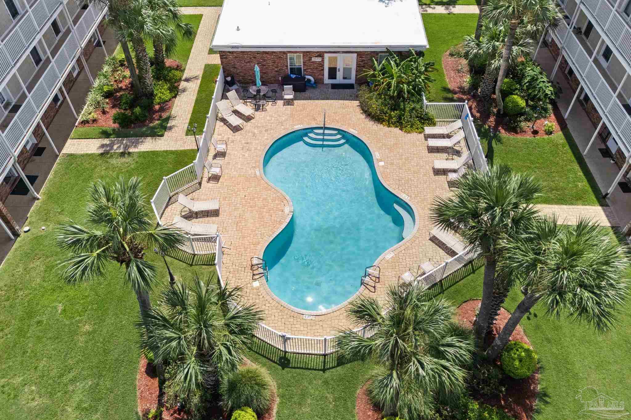 710 Scenic Hwy # 305