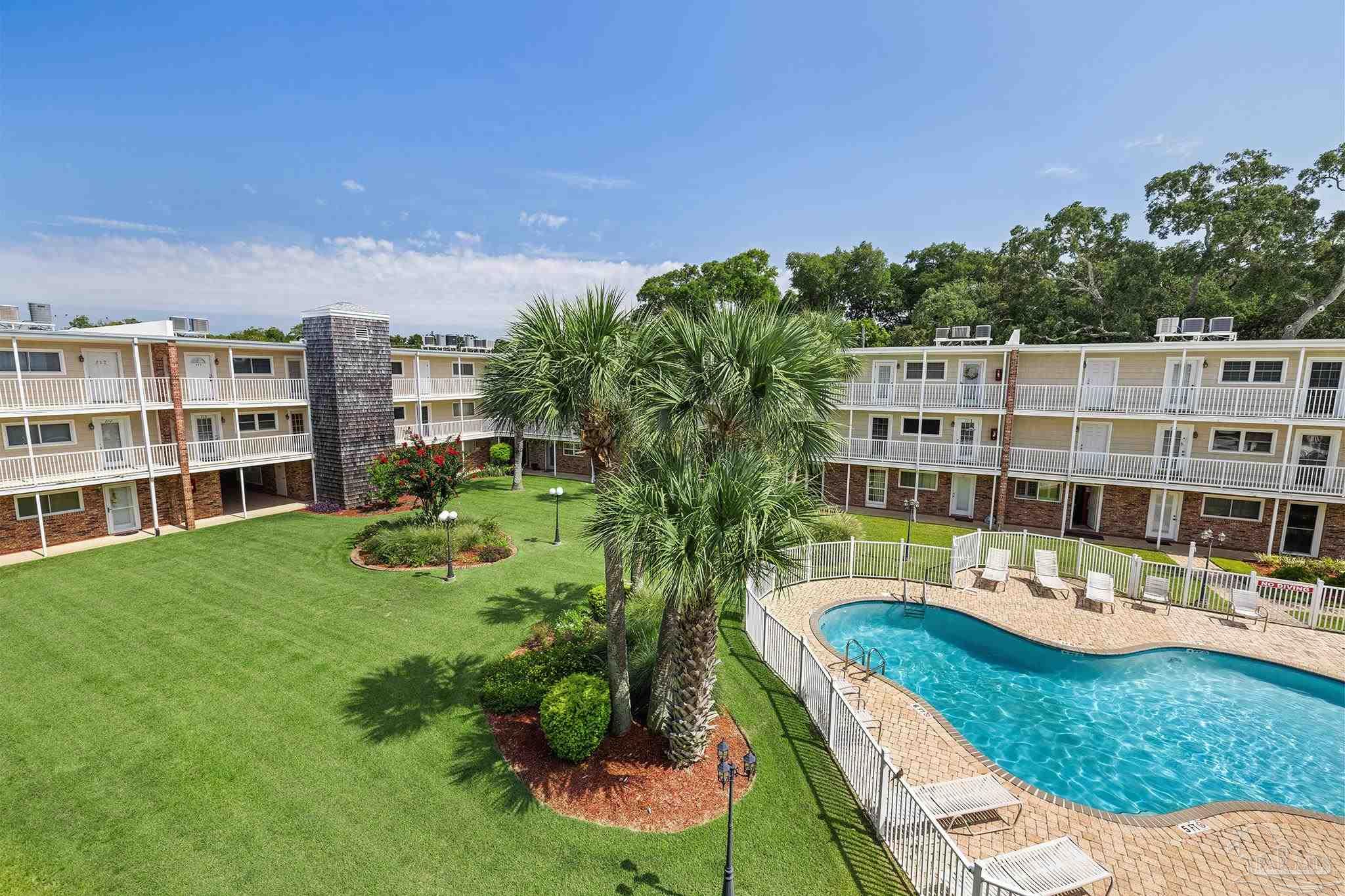 710 Scenic Hwy # 305