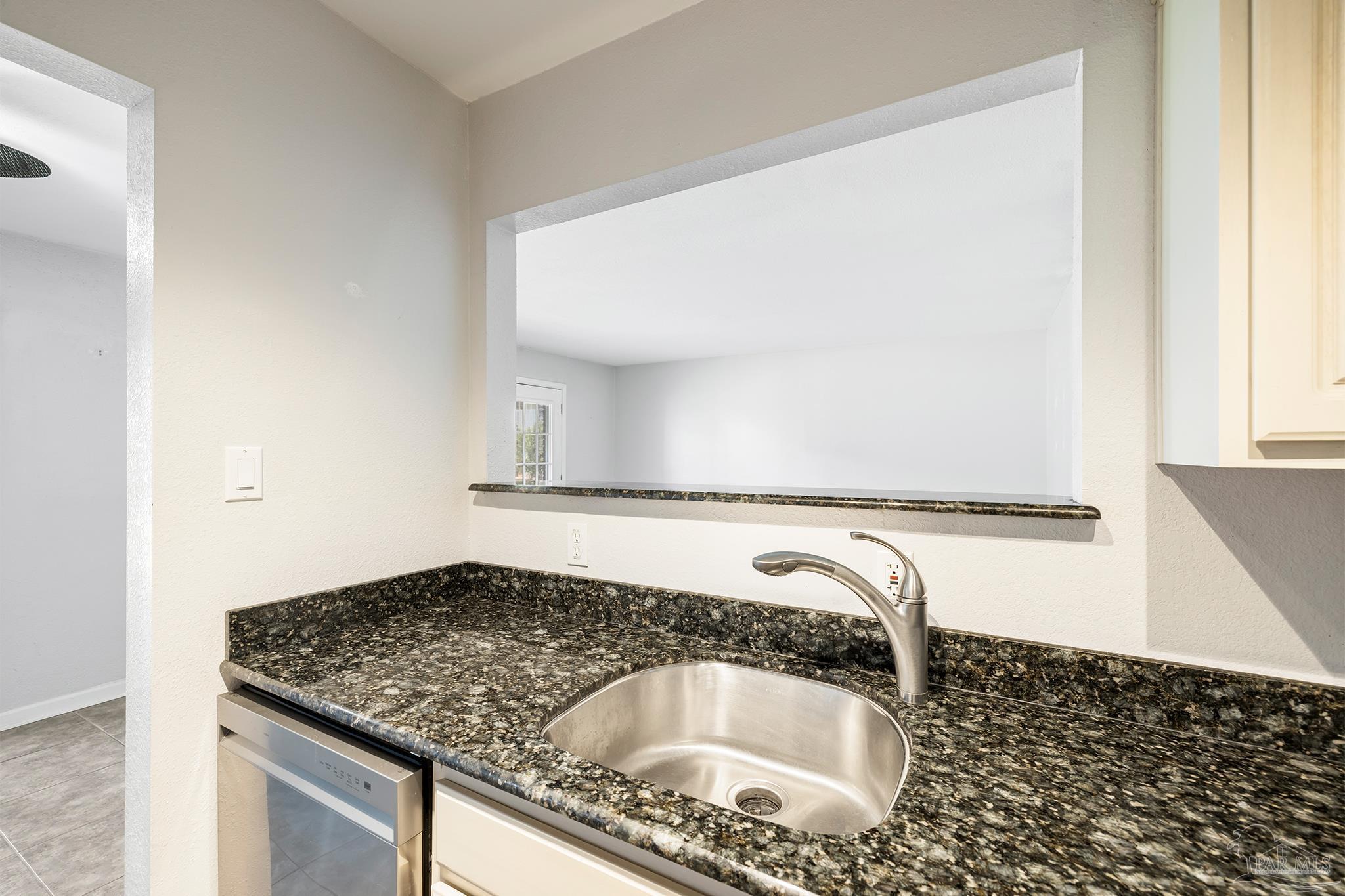 710 Scenic Hwy # 120