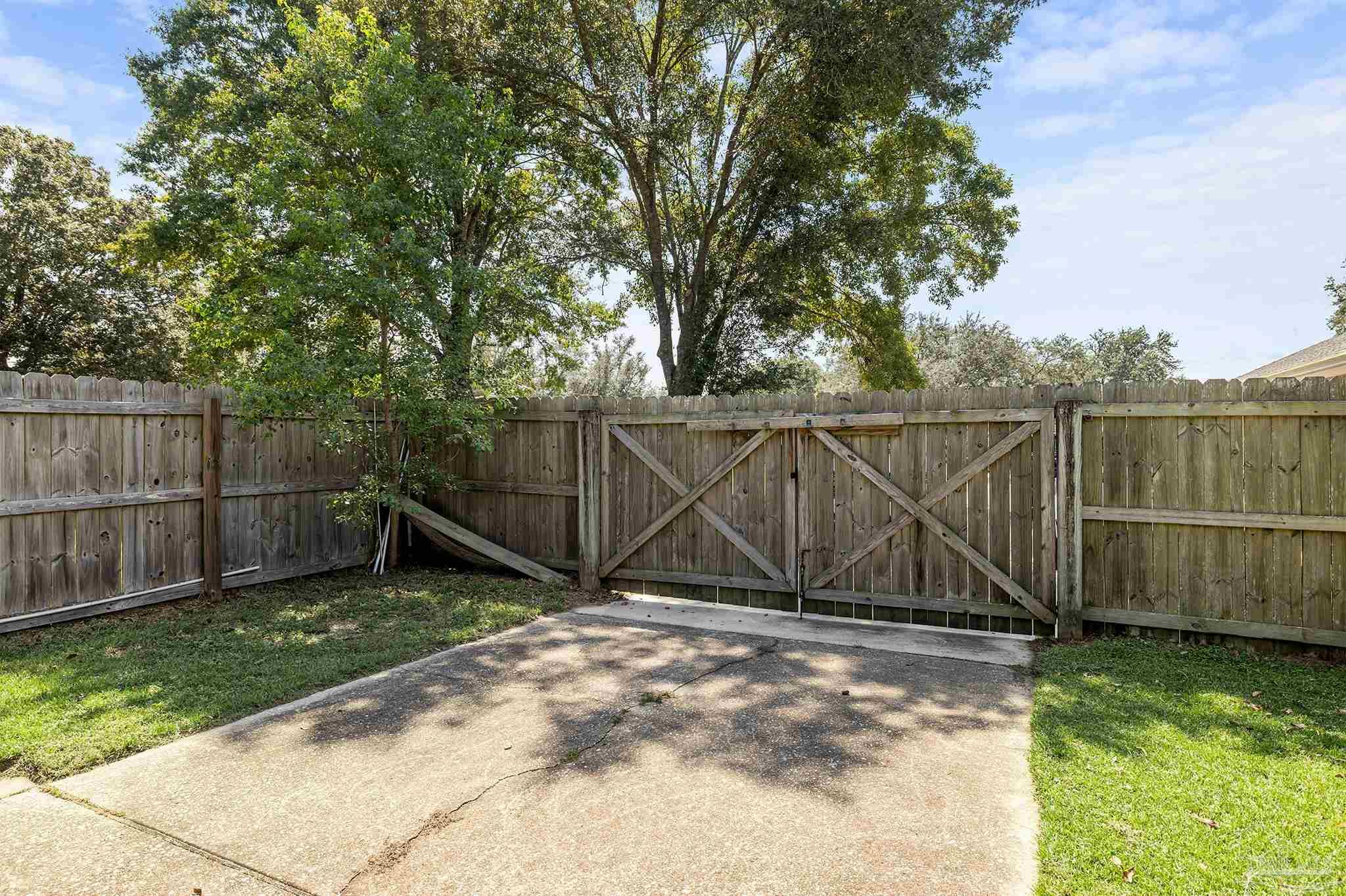 7220 Thor Ln