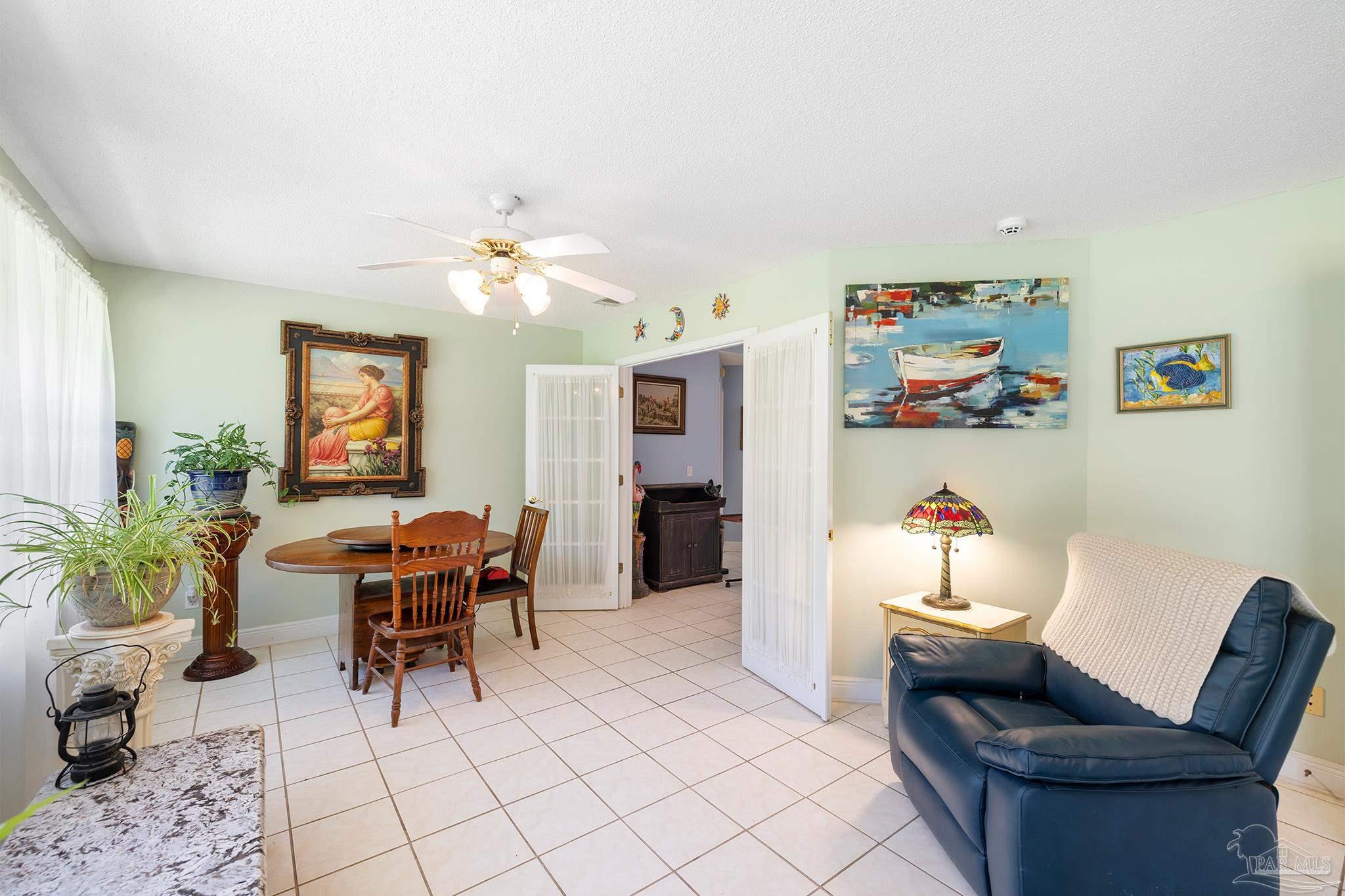 7220 Thor Ln