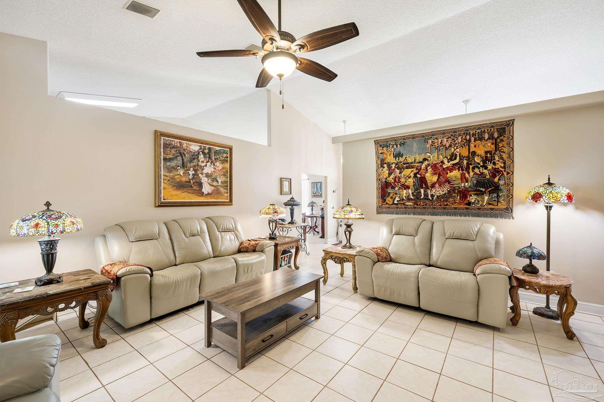 7220 Thor Ln