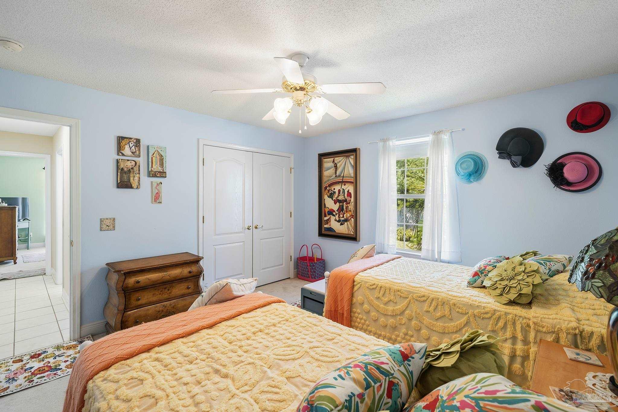 7220 Thor Ln