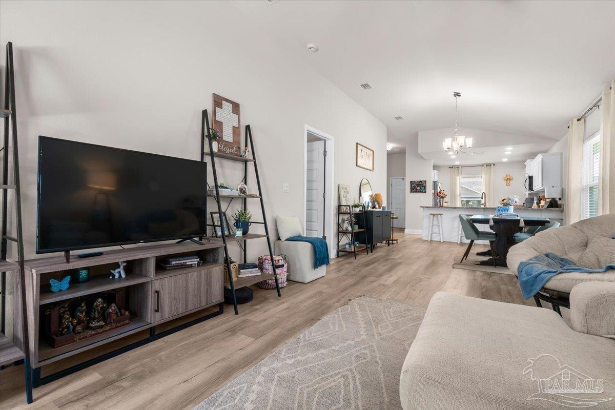 7019 Sonny Dr