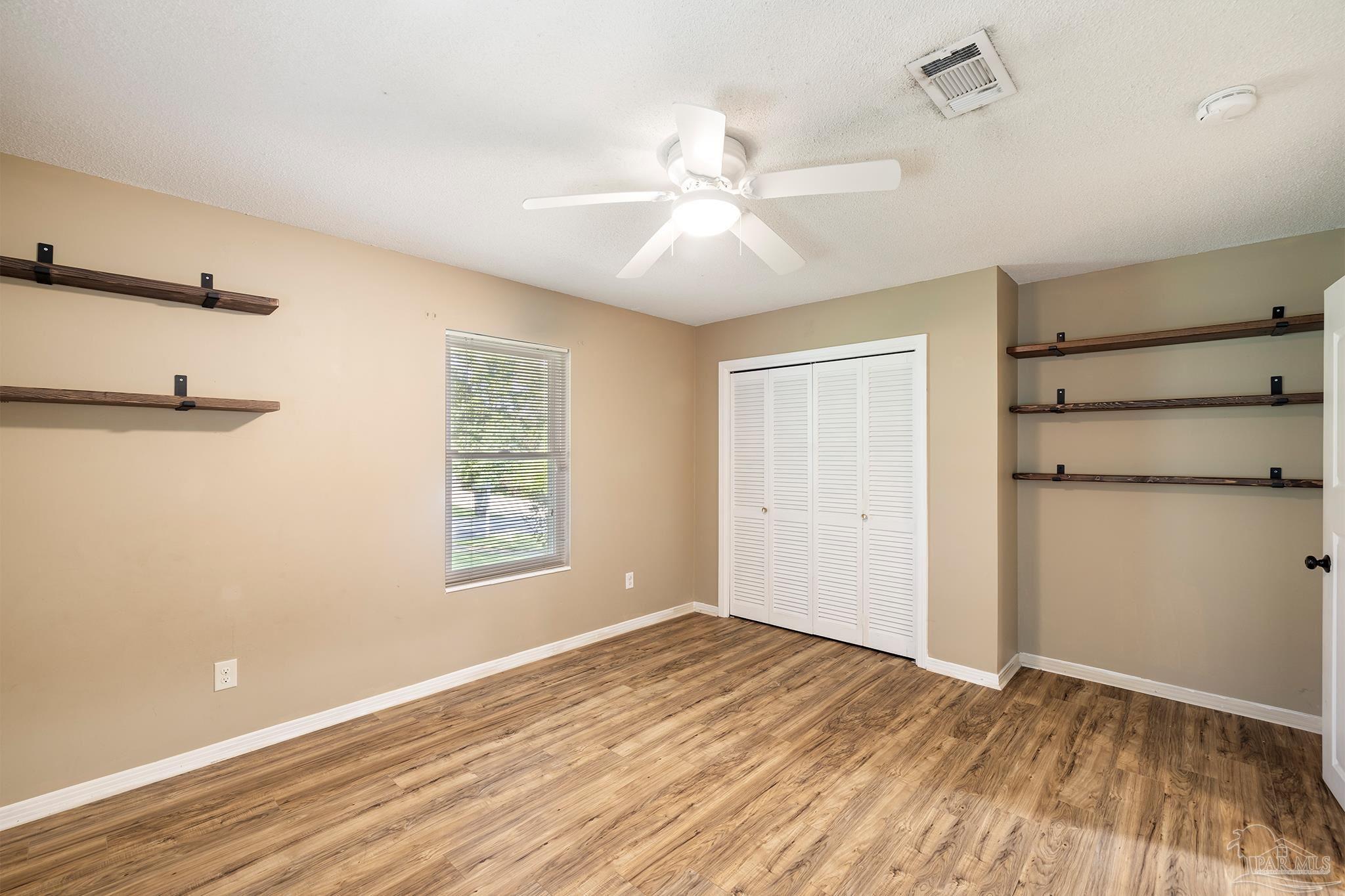 54 Blithewood Dr