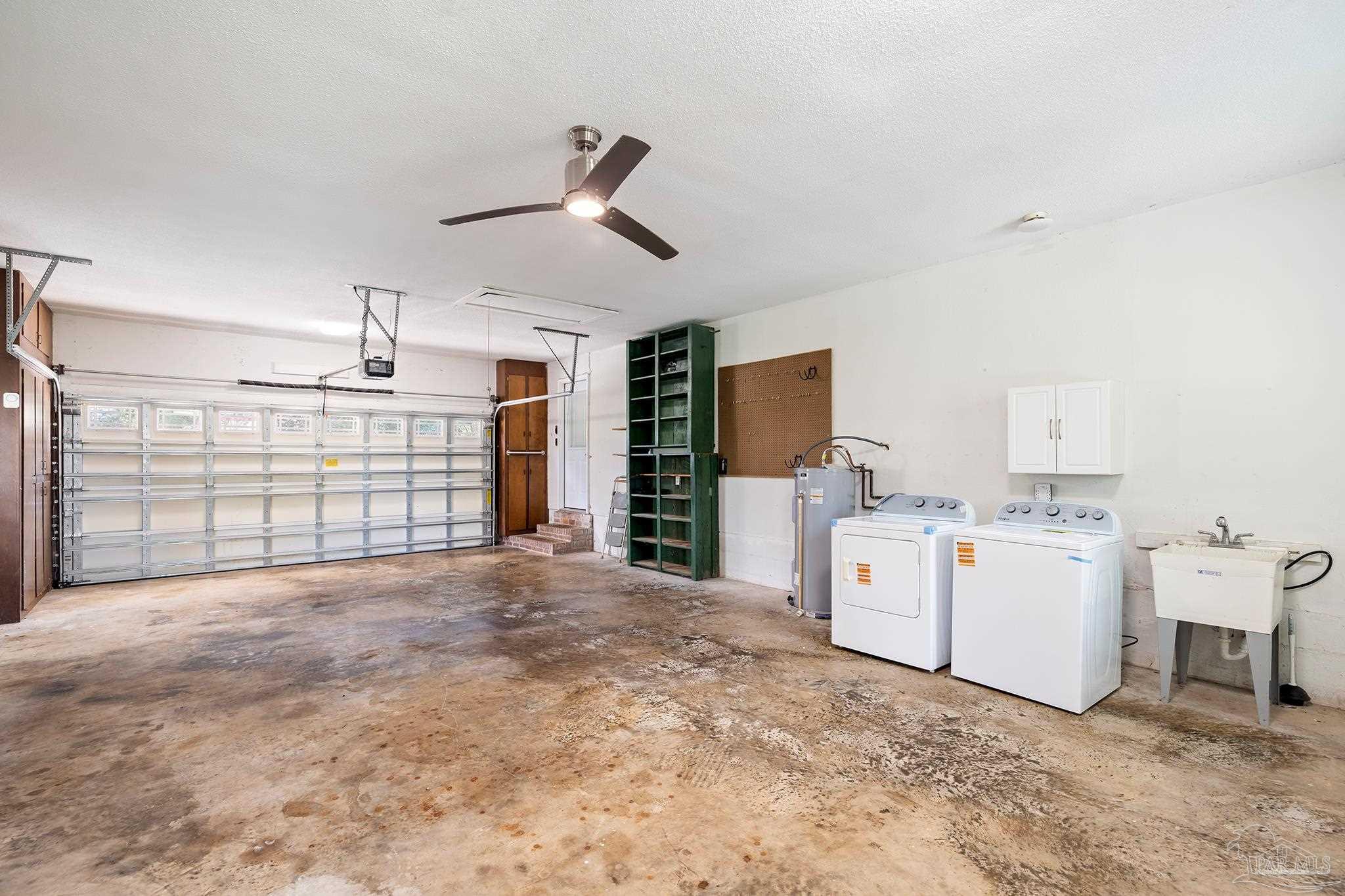 54 Blithewood Dr